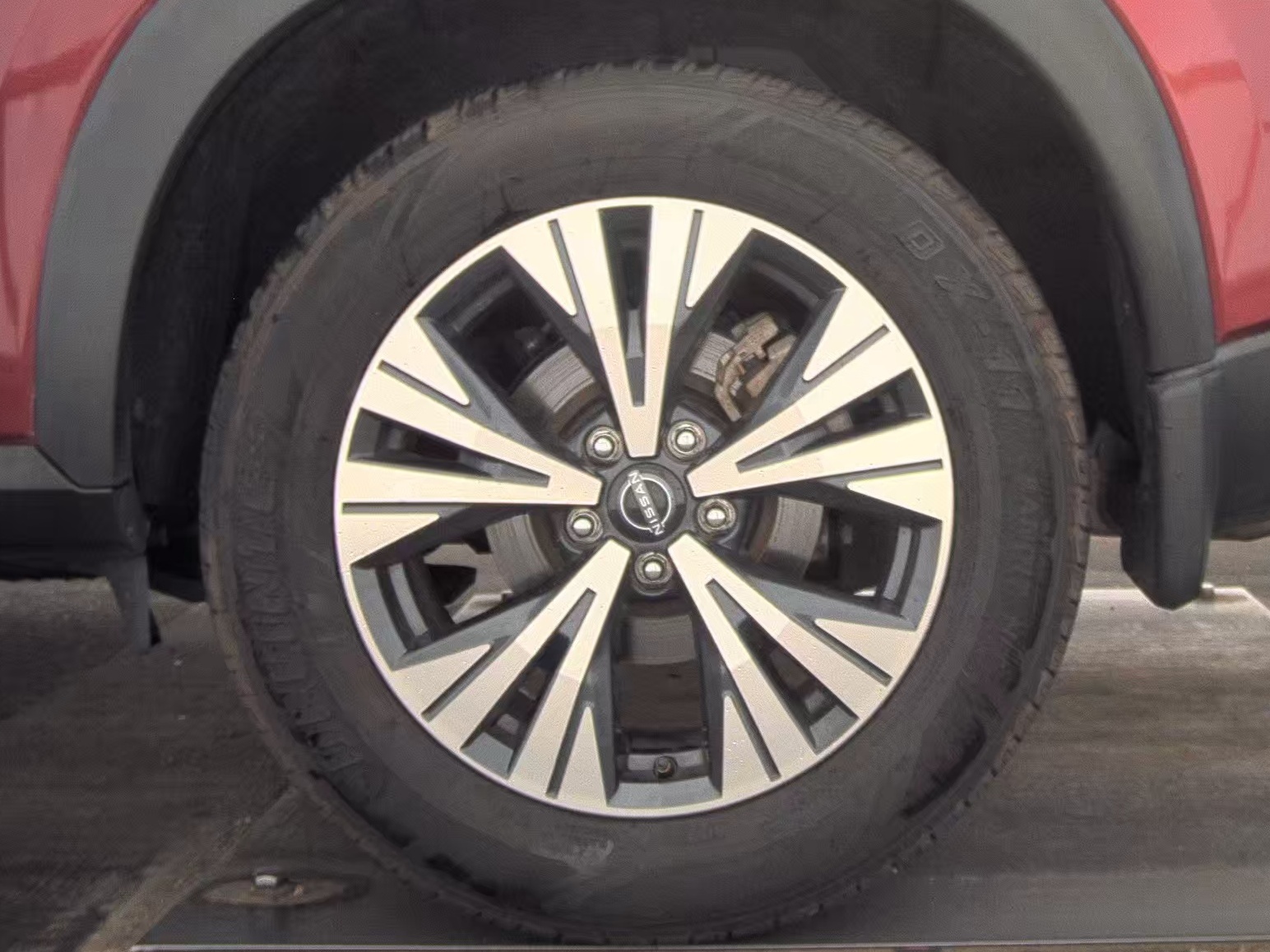 2023 Nissan Rogue SV FWD