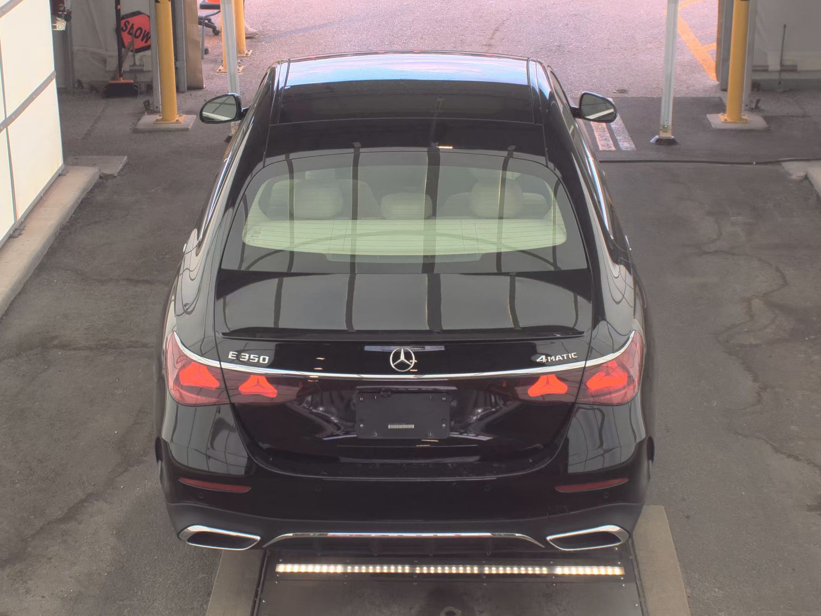 MERCEDES-BENZ E-CLASS - 7