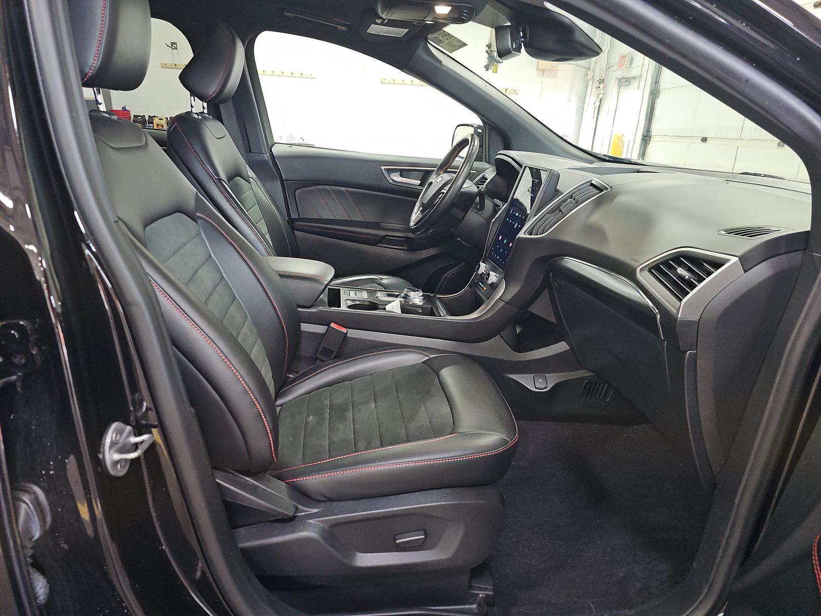 2022 Ford Edge ST-Line AWD