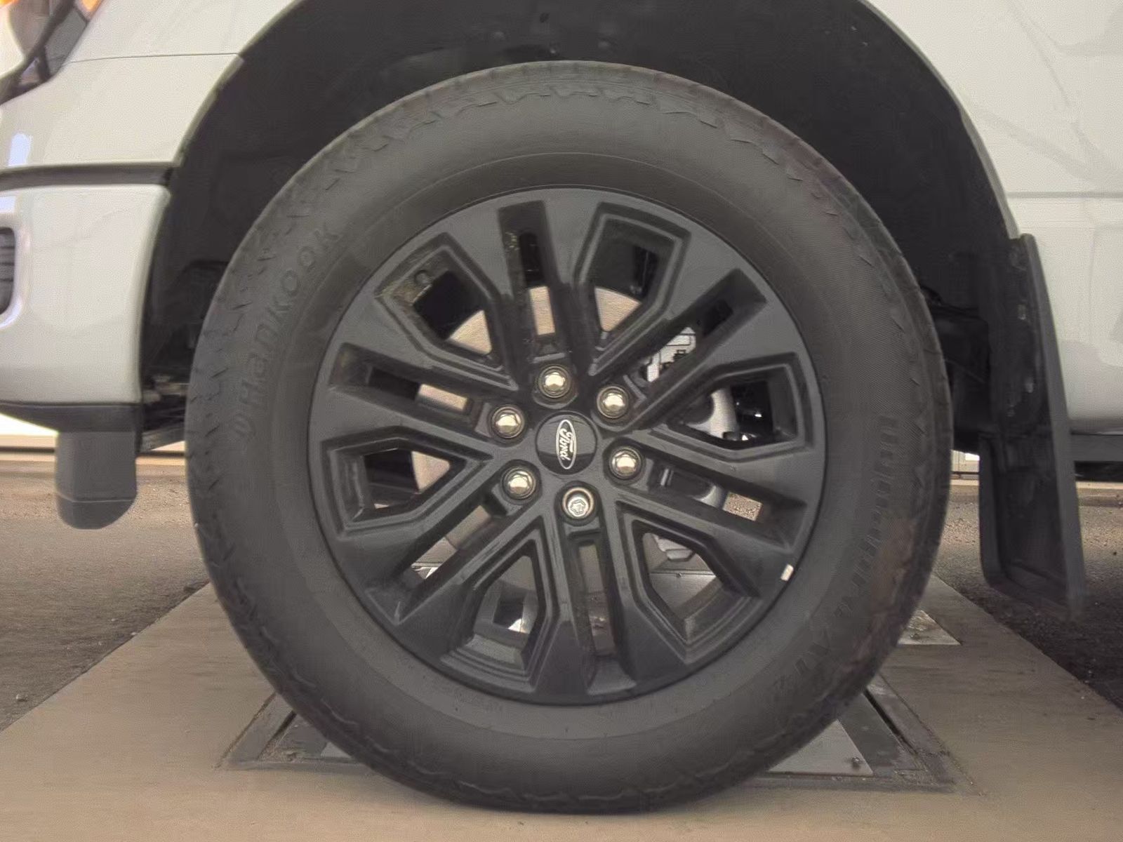 2024 Ford F-150 Hybrid XLT AWD