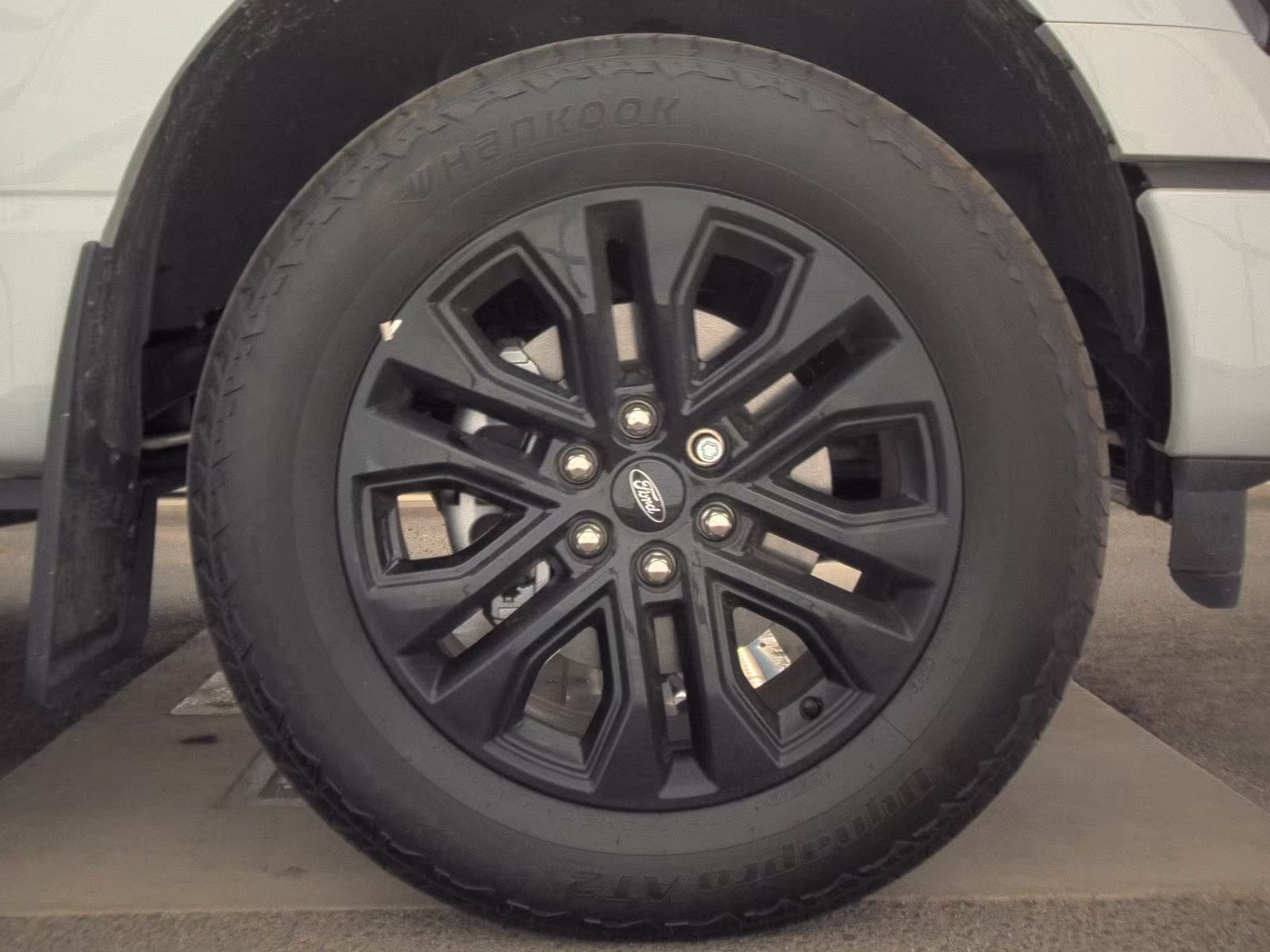 2024 Ford F-150 Hybrid XLT AWD