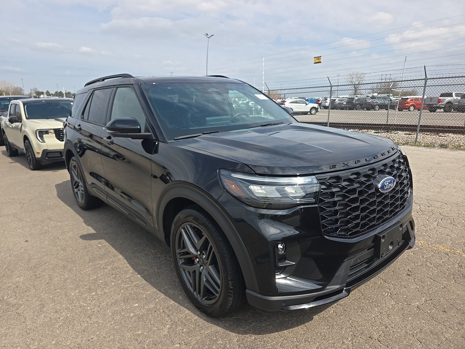 2025 Ford Explorer ST AWD