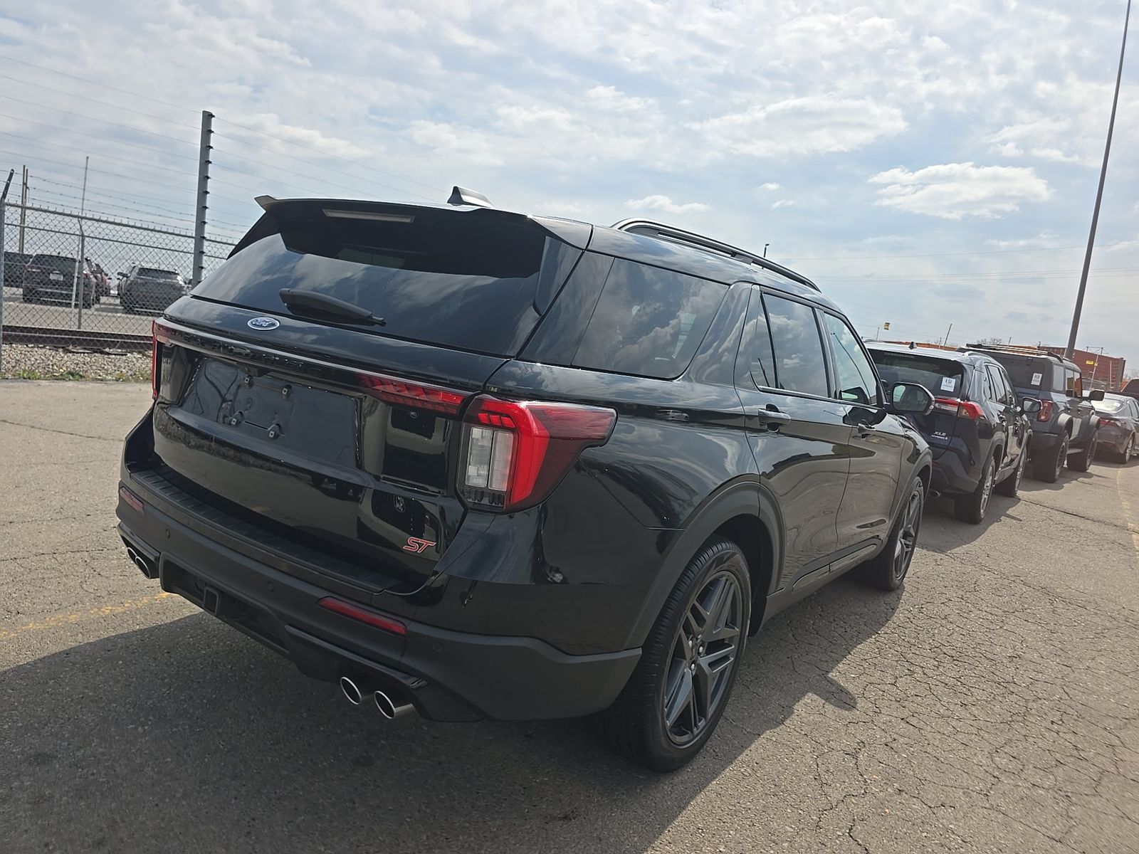 2025 Ford Explorer ST AWD