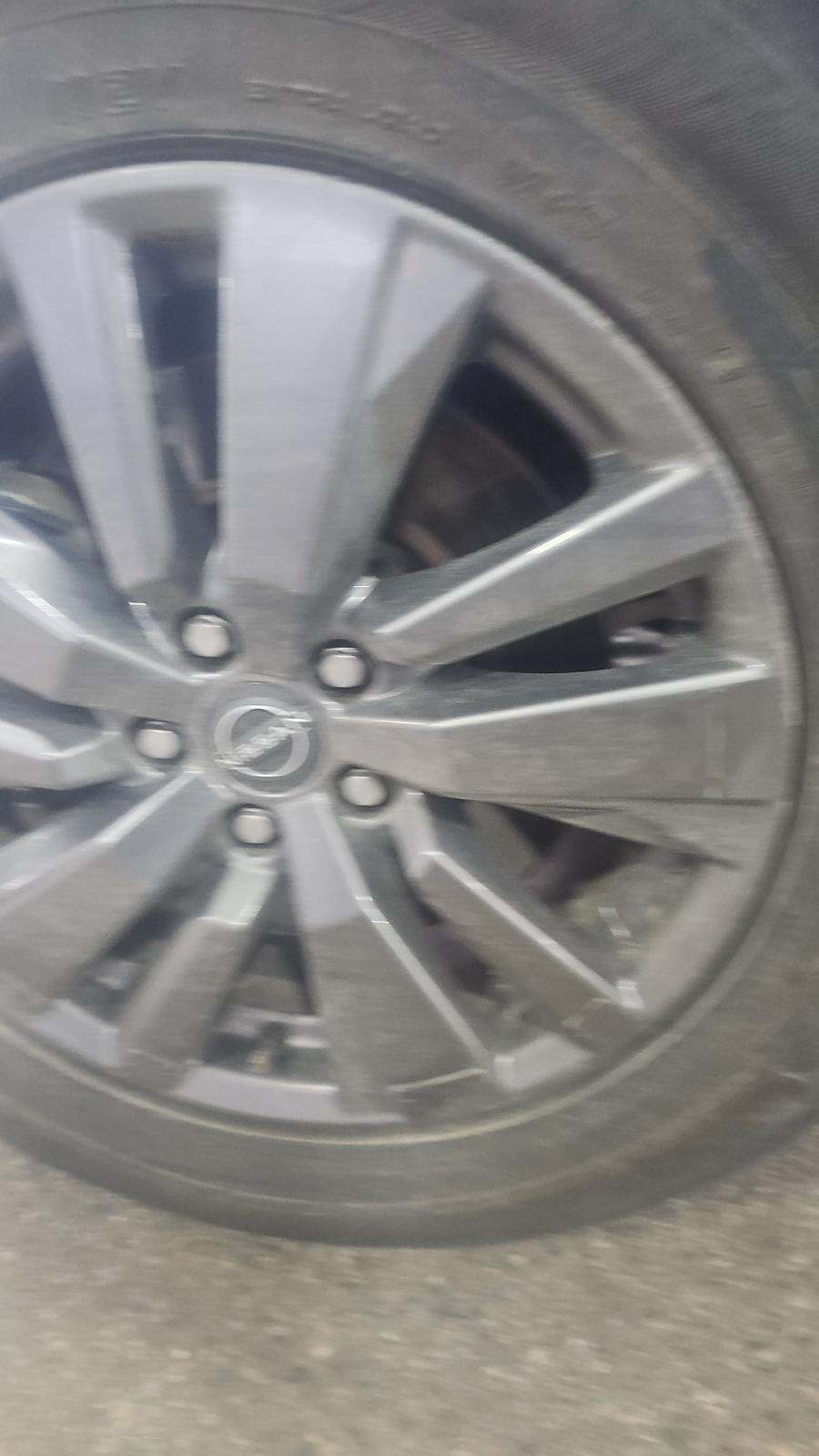 2025 Nissan Pathfinder SV AWD