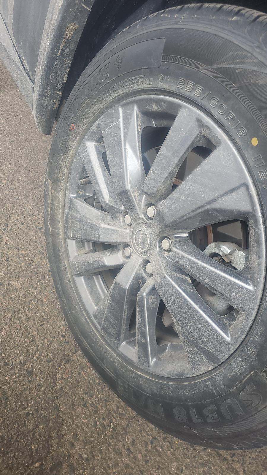 2025 Nissan Pathfinder SV AWD