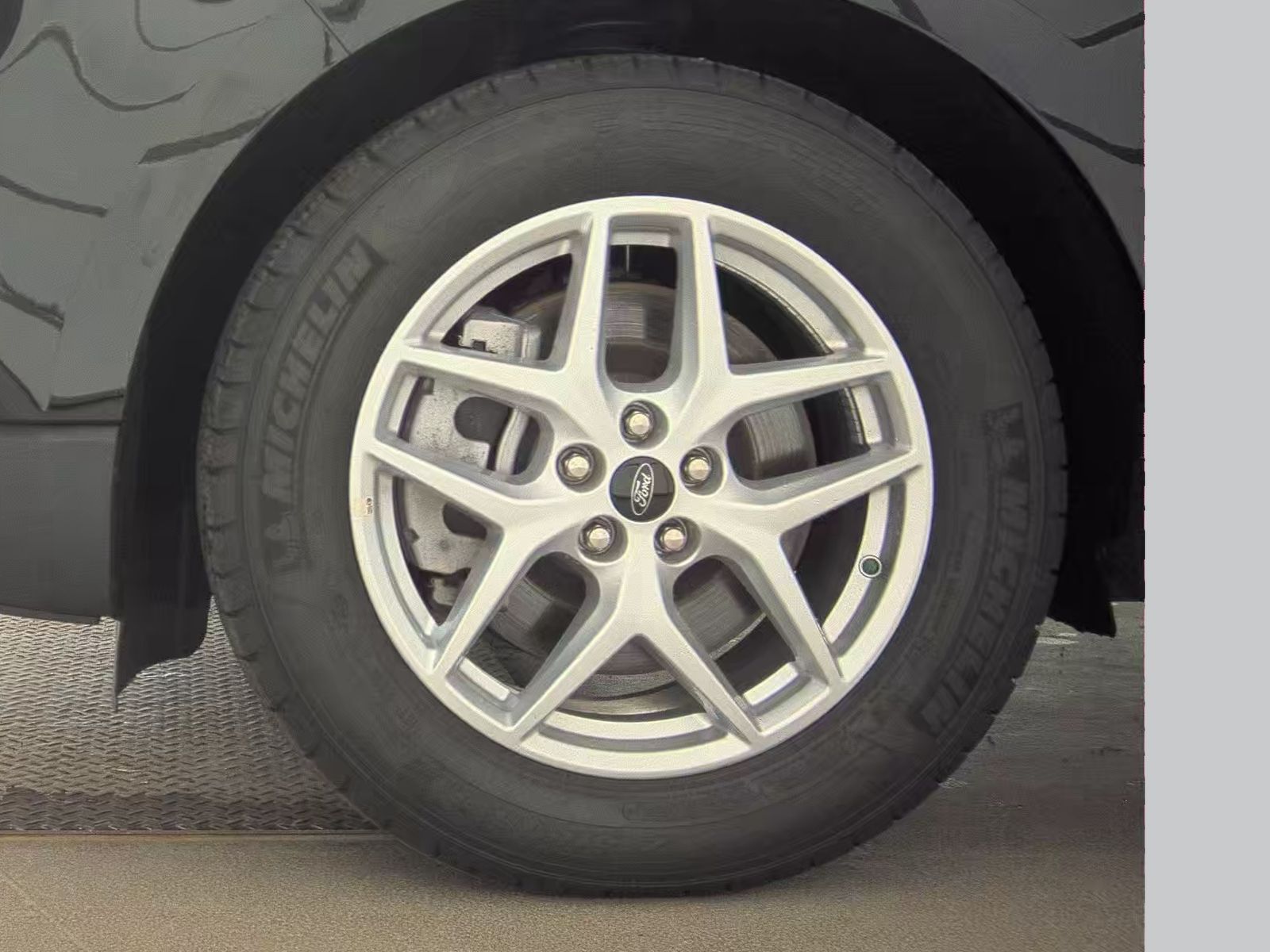 2023 Ford Edge SEL AWD