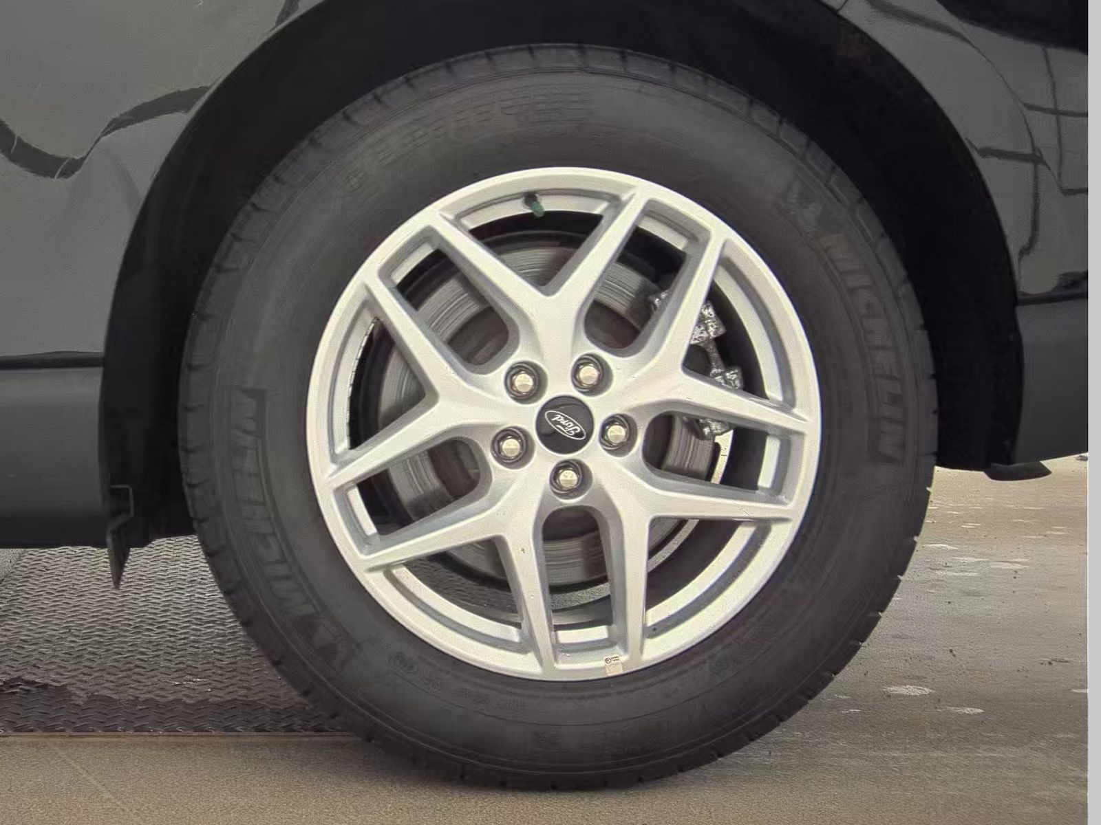 2023 Ford Edge SEL AWD