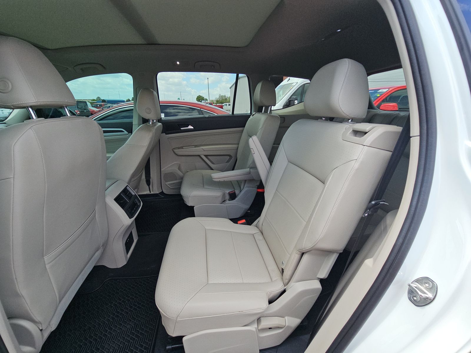 2022 Volkswagen Atlas 3.6L SE FWD