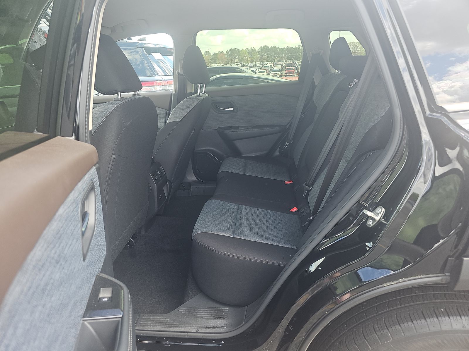 2023 Nissan Rogue SV AWD