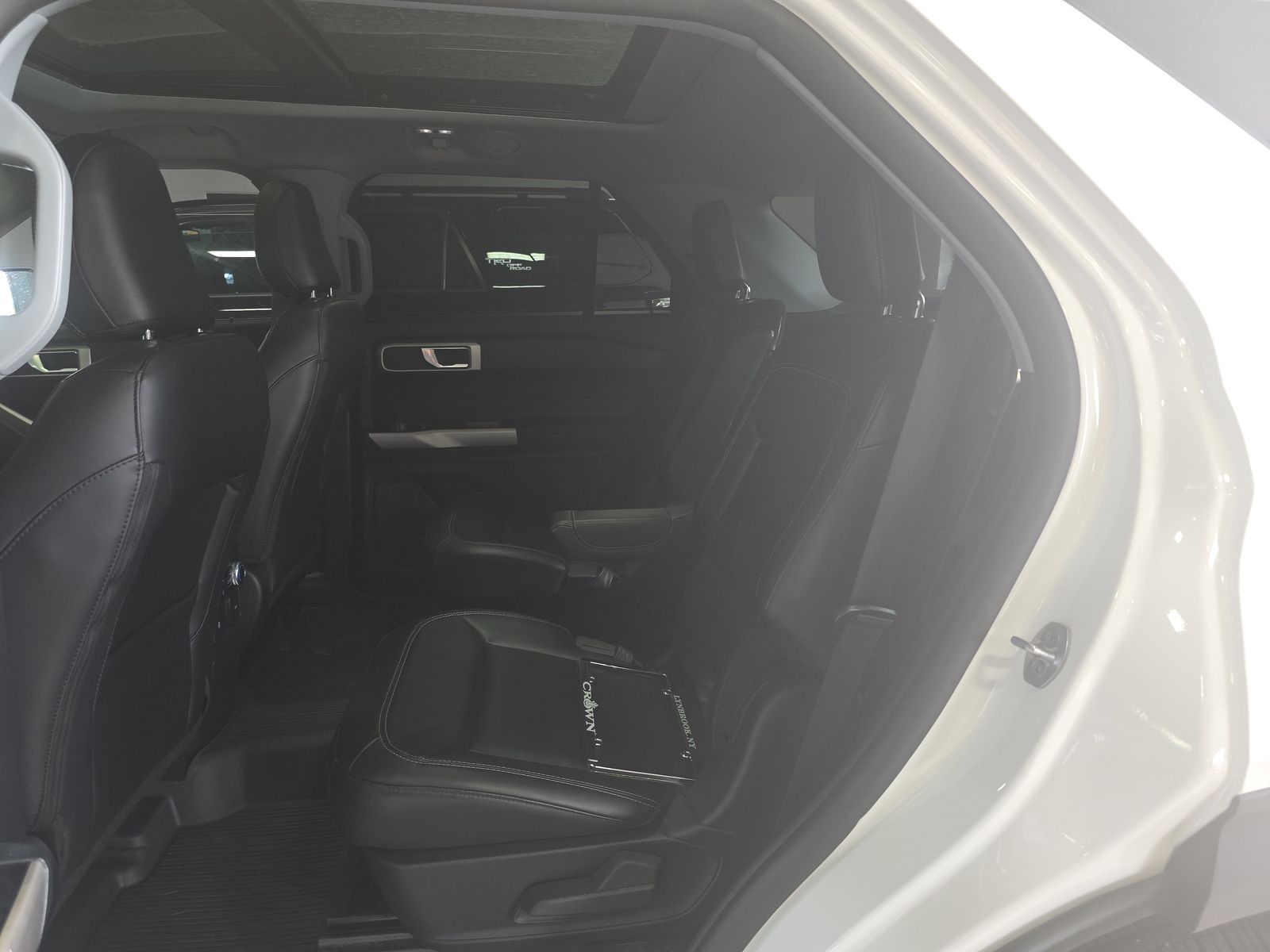 2023 Ford Explorer XLT AWD