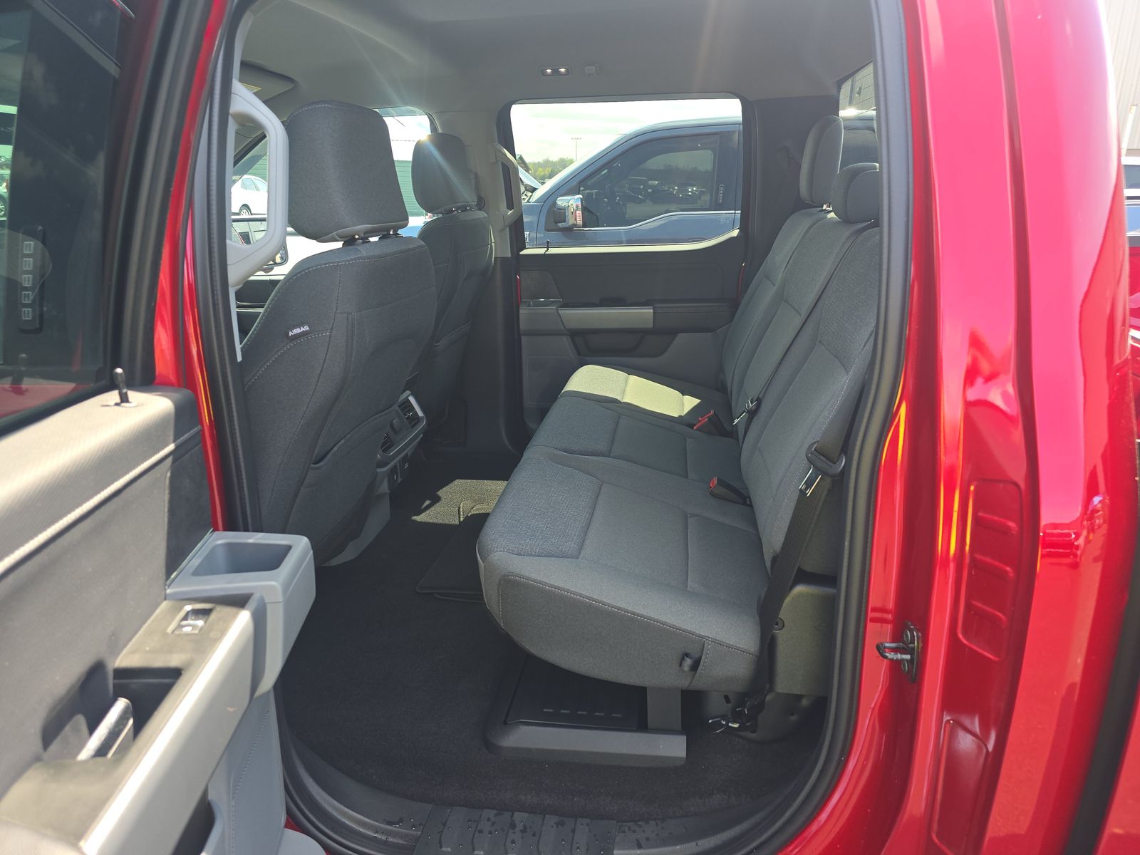 2024 Ford F-150 XLT FWD