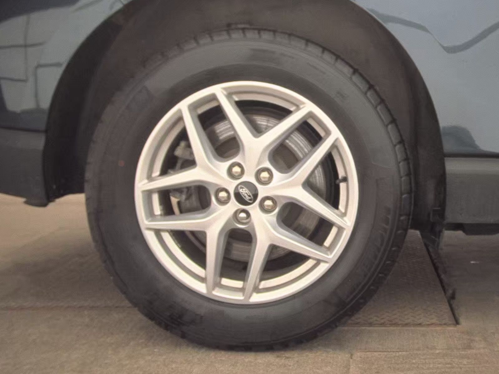 2023 Ford Edge SEL AWD