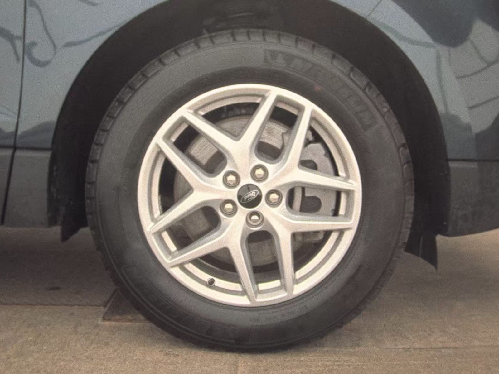 2023 Ford Edge SEL AWD