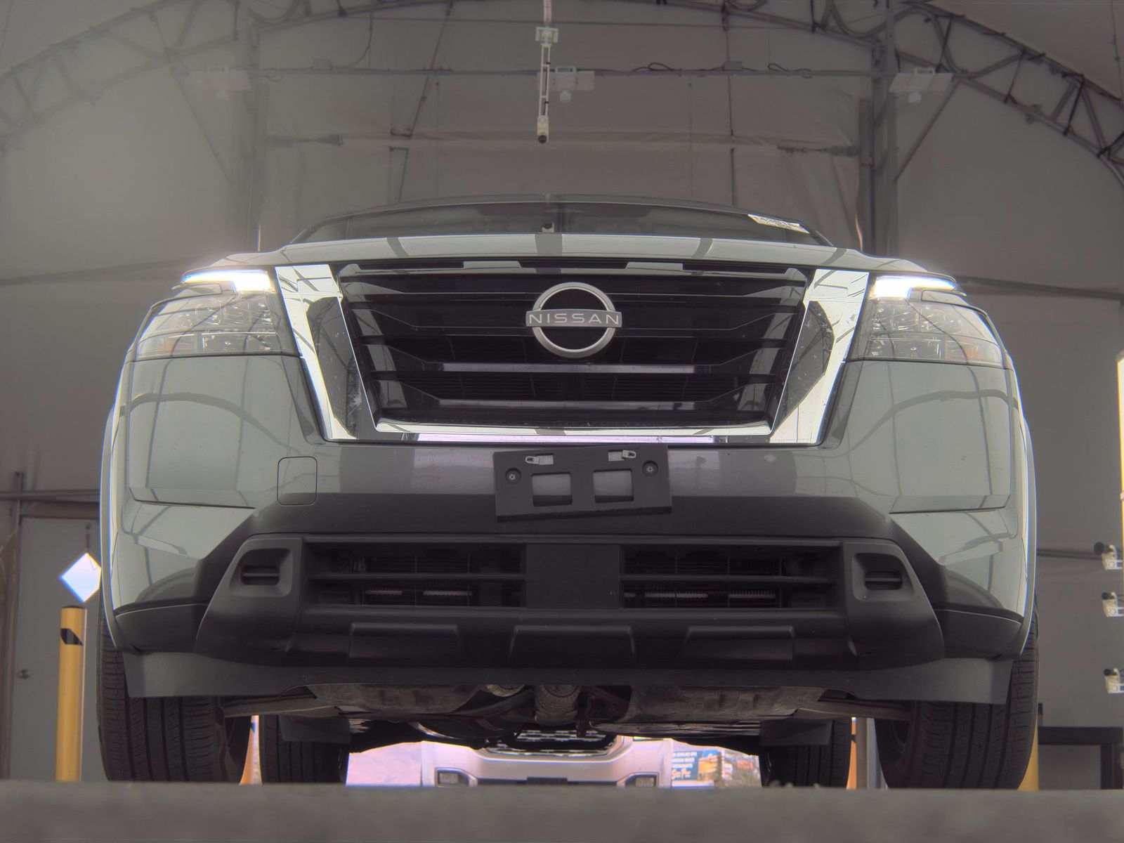 2025 Nissan Pathfinder SV FWD