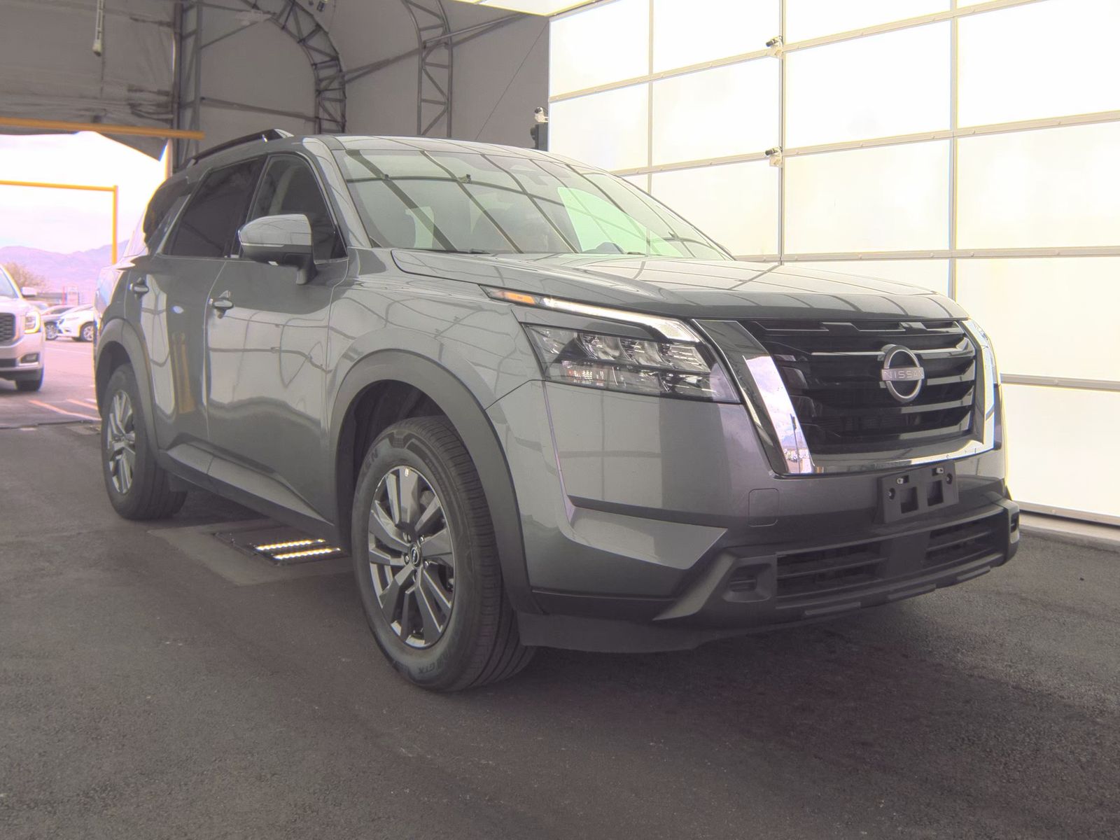 2025 Nissan Pathfinder SV FWD