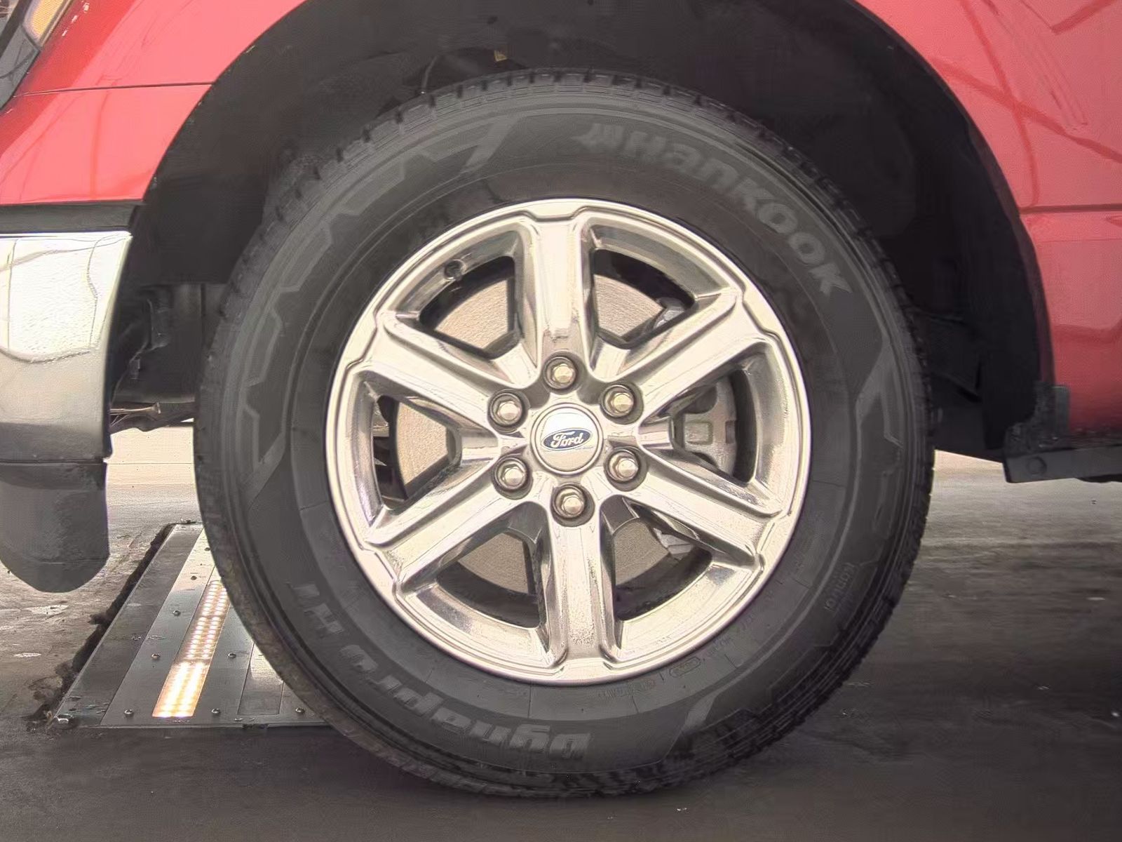 2024 Ford F-150 XLT FWD