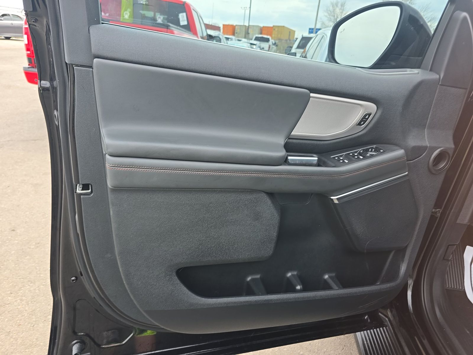 FORD EXPEDITION MAX - 10