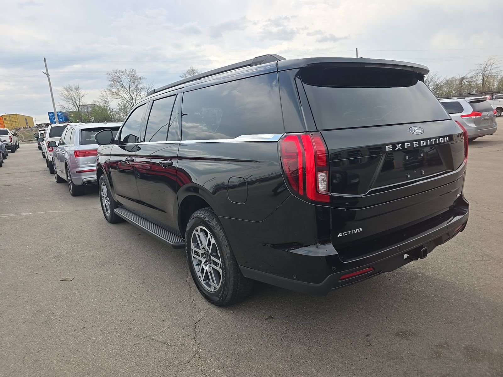 FORD EXPEDITION MAX - 7