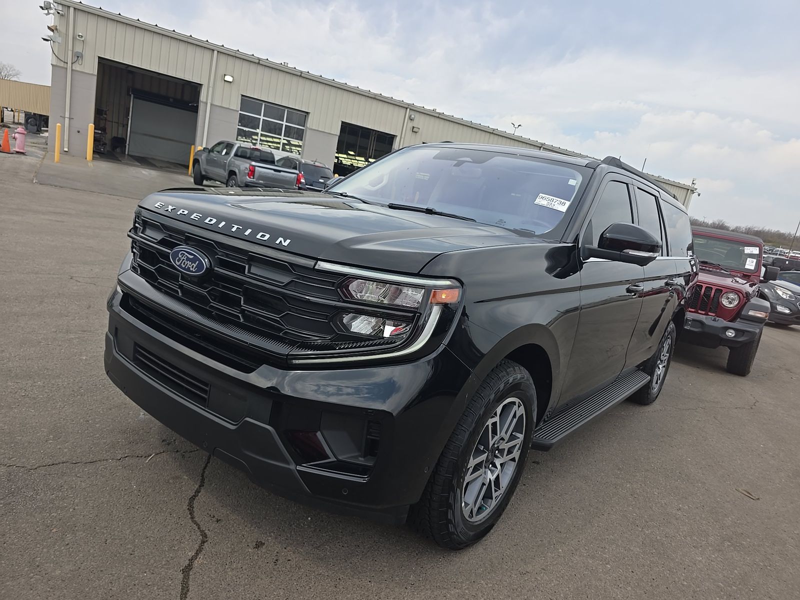 FORD EXPEDITION MAX - 1
