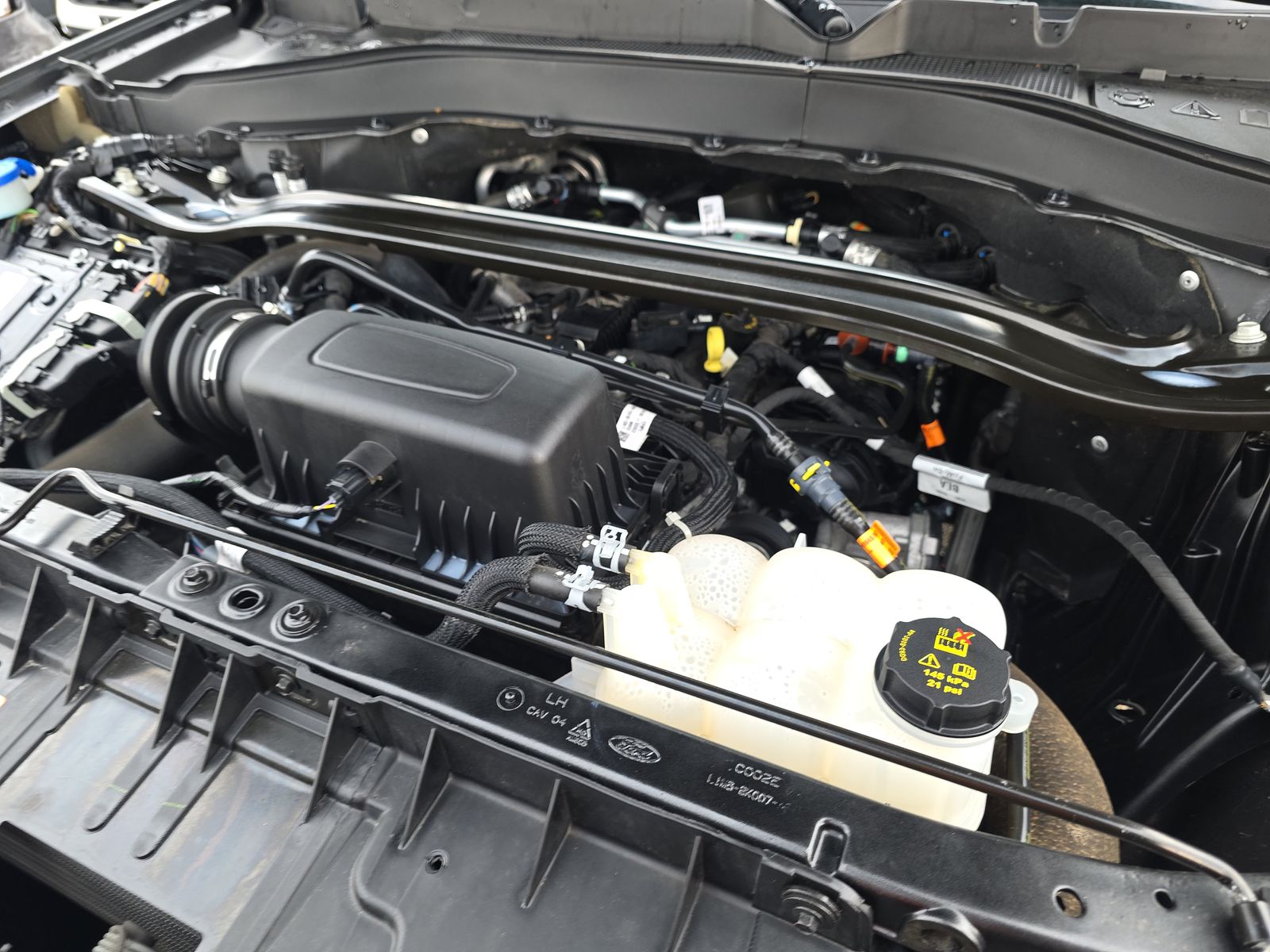 2023 Ford Explorer ST-Line AWD