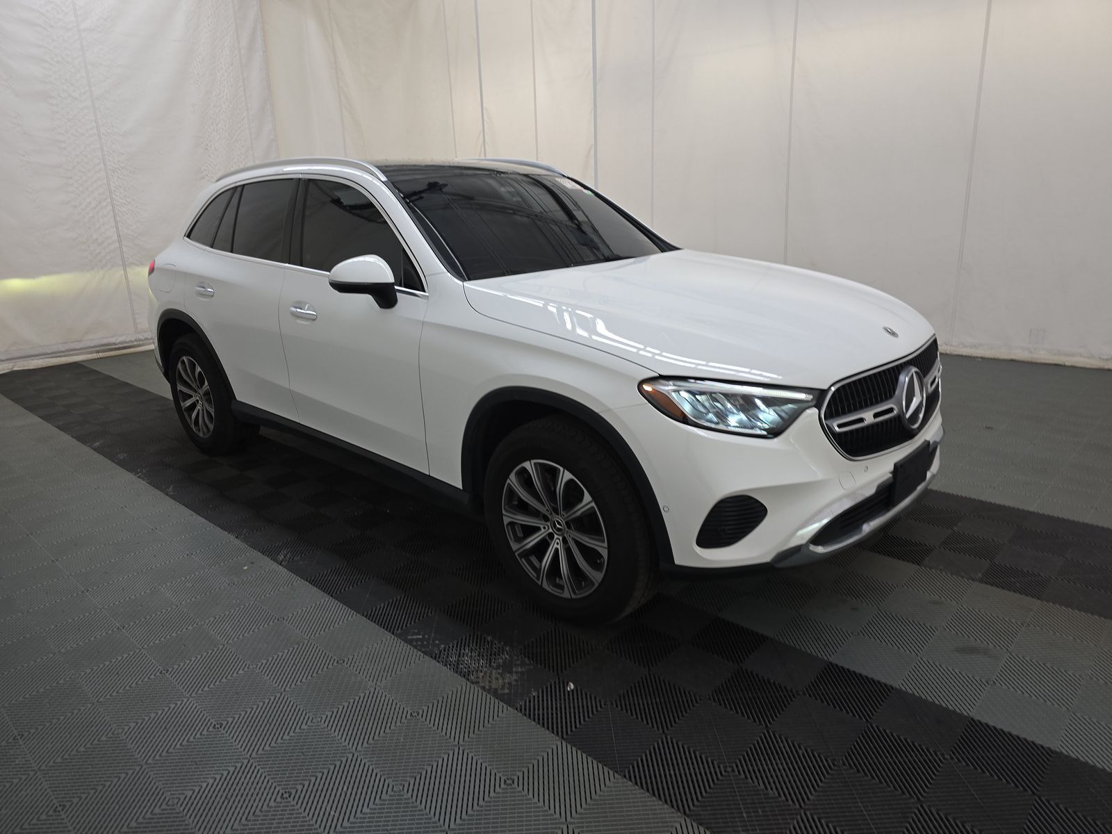 MERCEDES-BENZ GLC-CLASS - 4