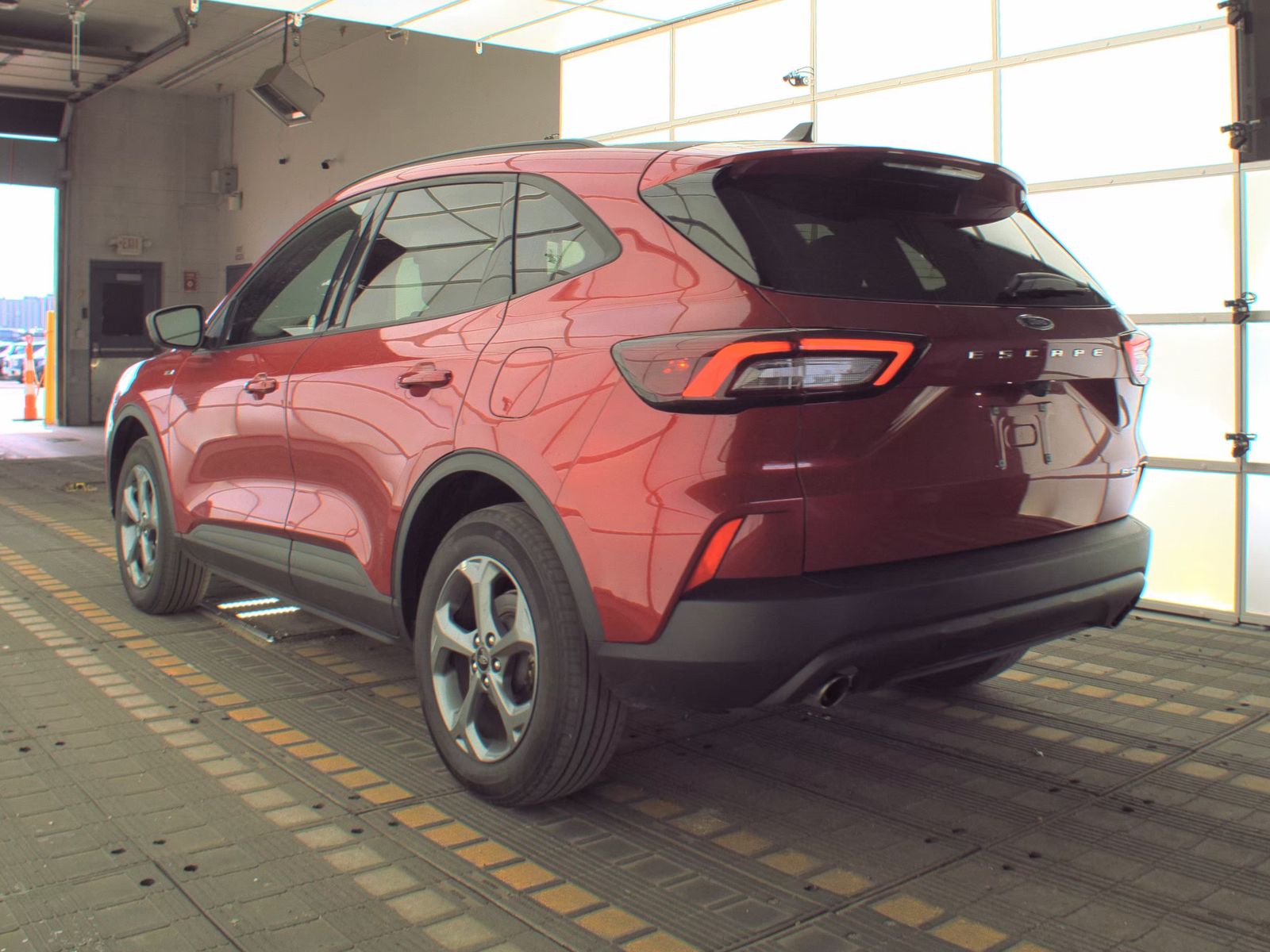 2025 Ford Escape ST-Line AWD