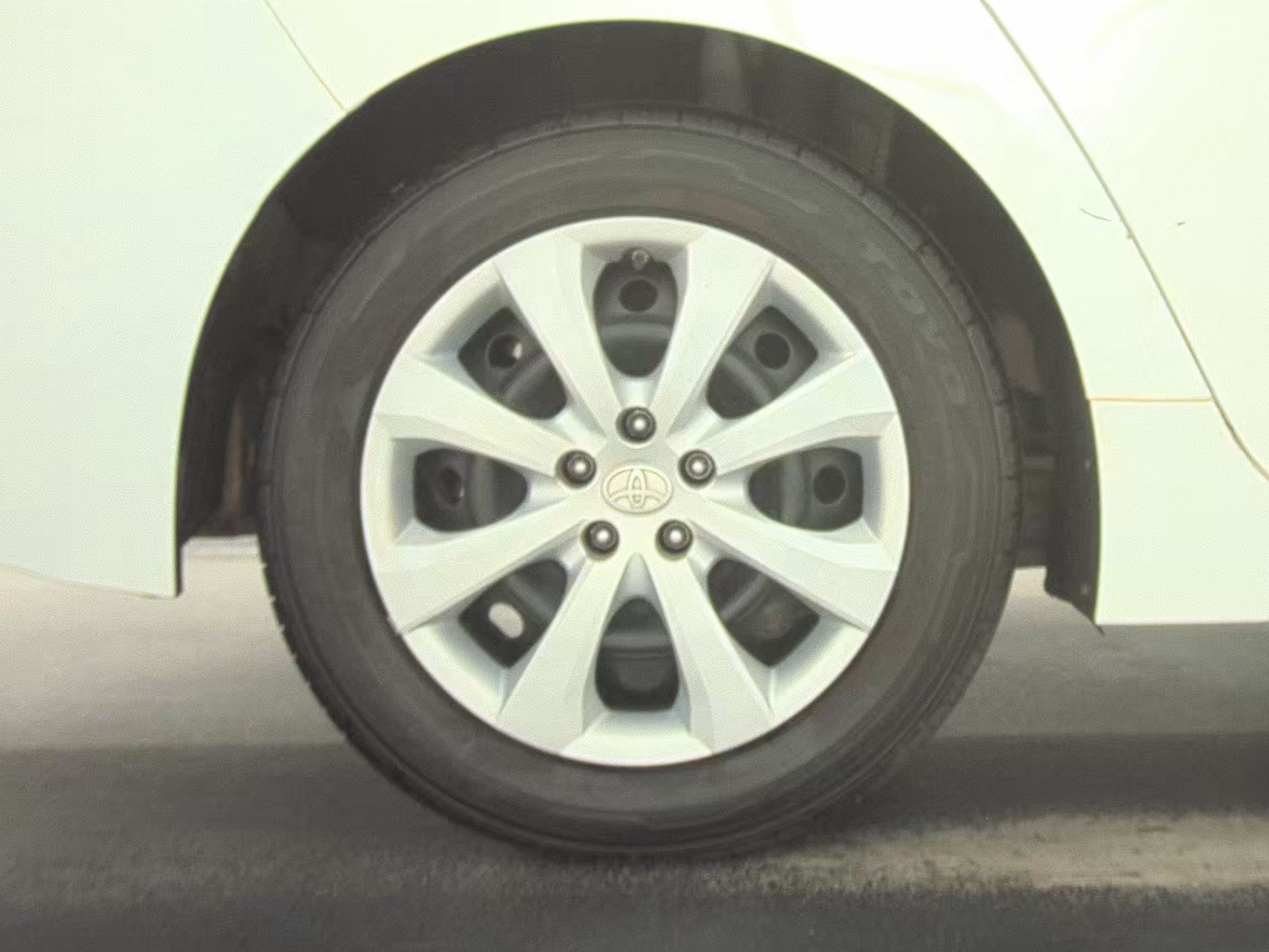 2022 Toyota Corolla LE FWD