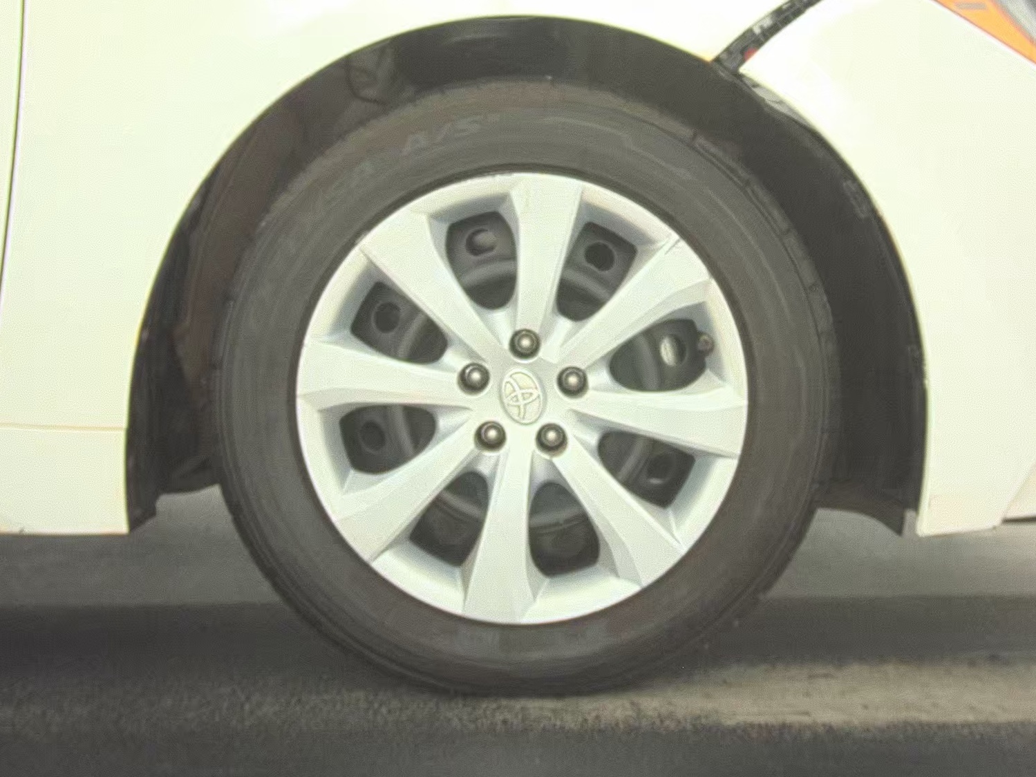 2022 Toyota Corolla LE FWD