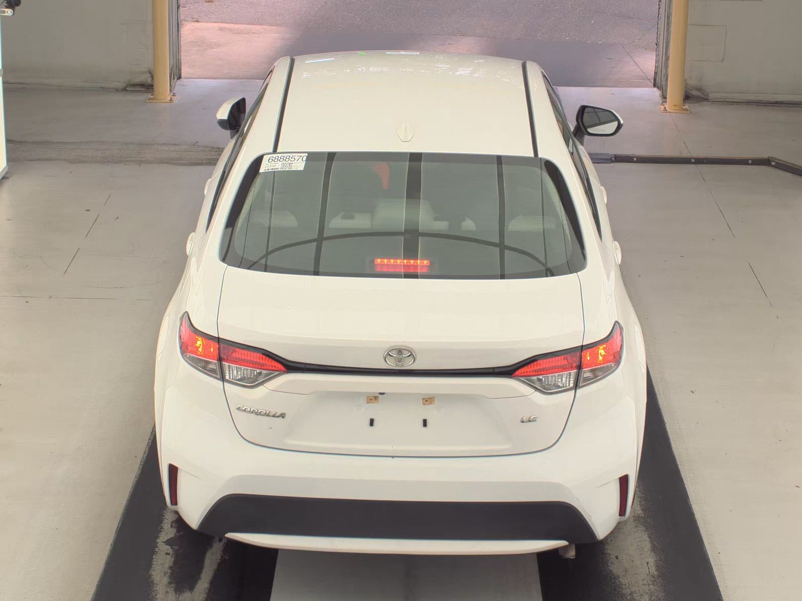 2022 Toyota Corolla LE FWD