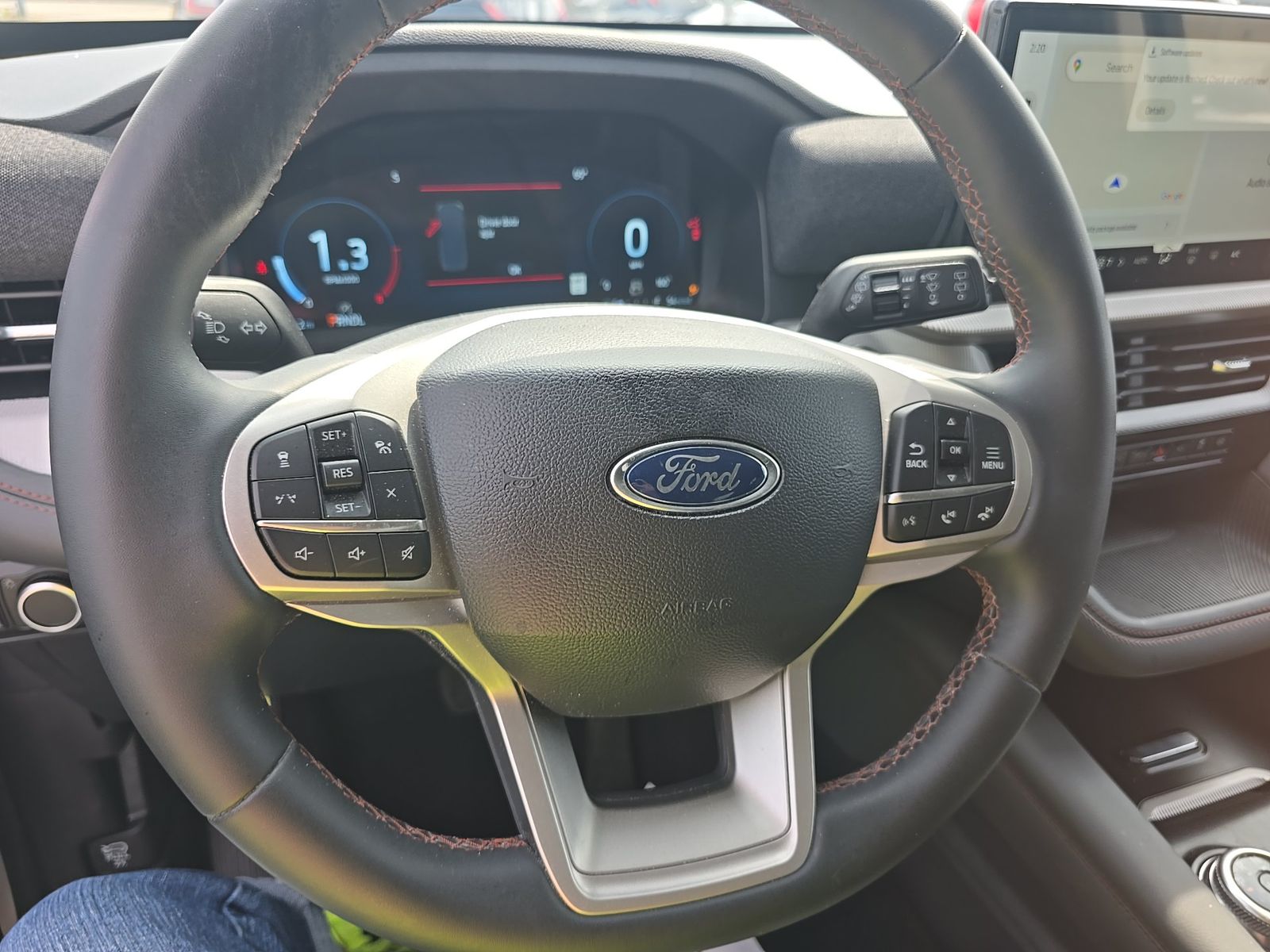 2025 Ford Explorer Active AWD