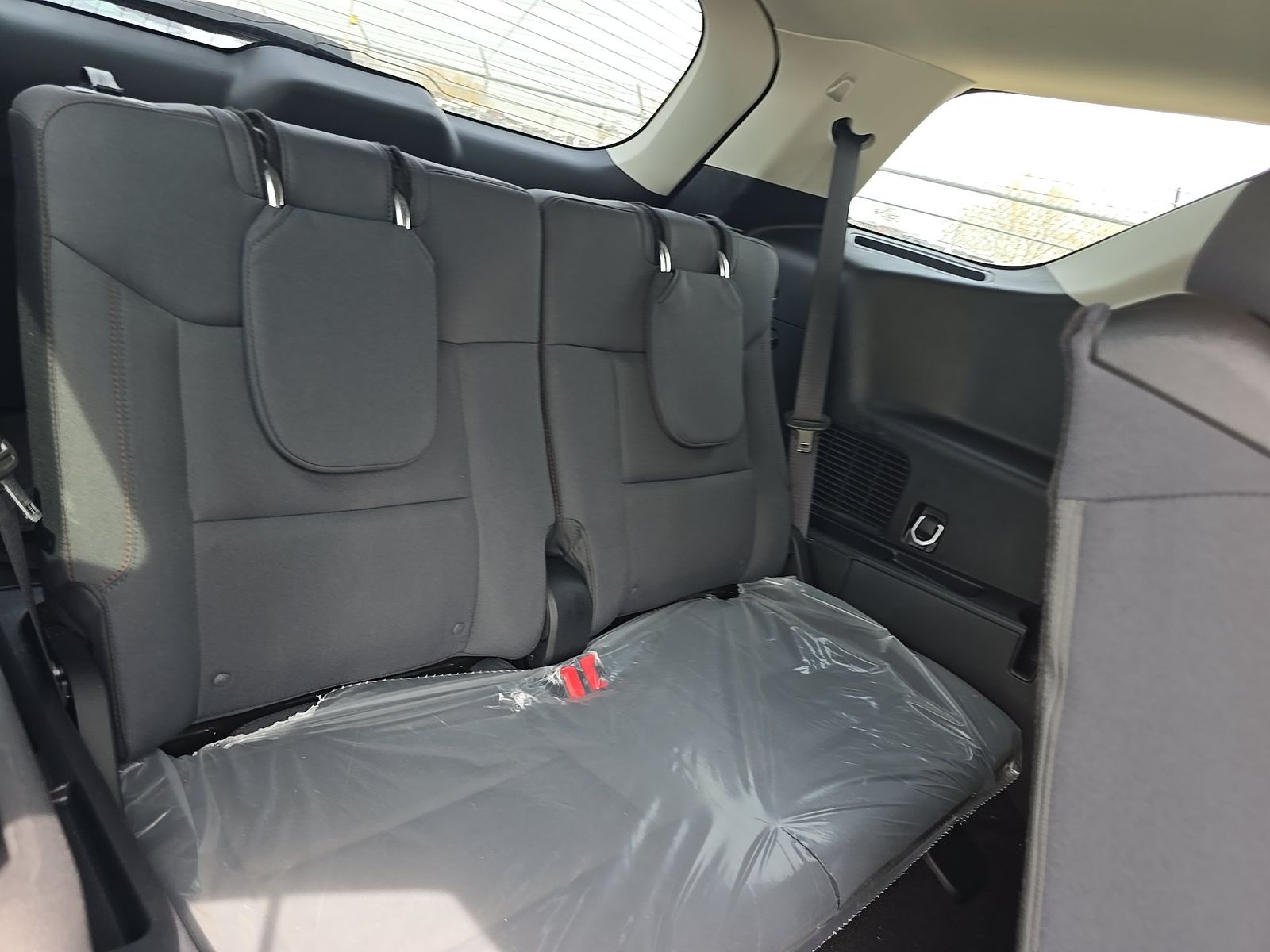 2025 Ford Explorer Active AWD