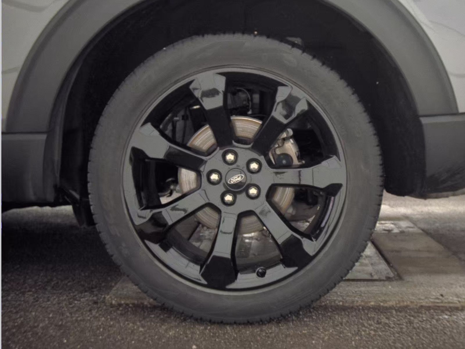 2023 Ford Explorer ST-Line AWD