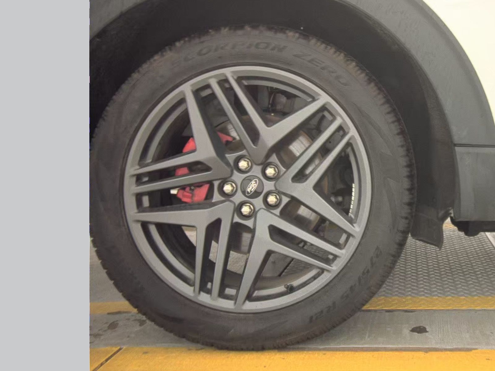 2025 Ford Explorer ST AWD