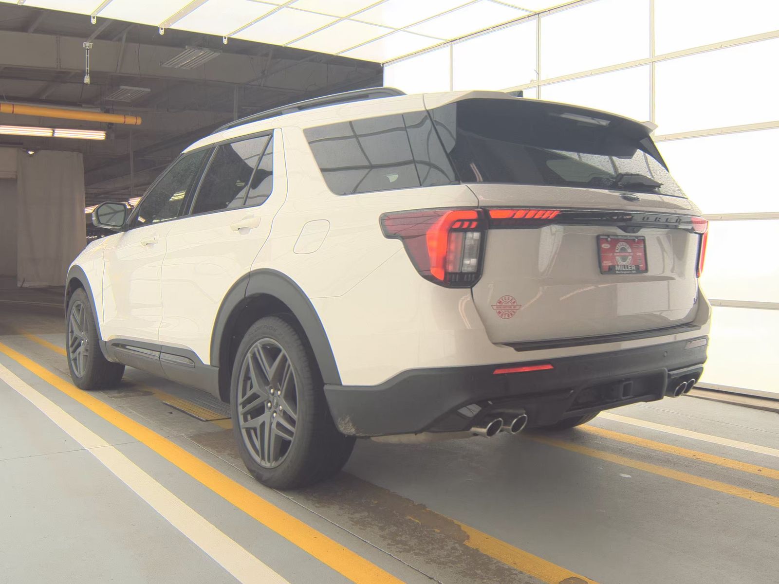 2025 Ford Explorer ST AWD