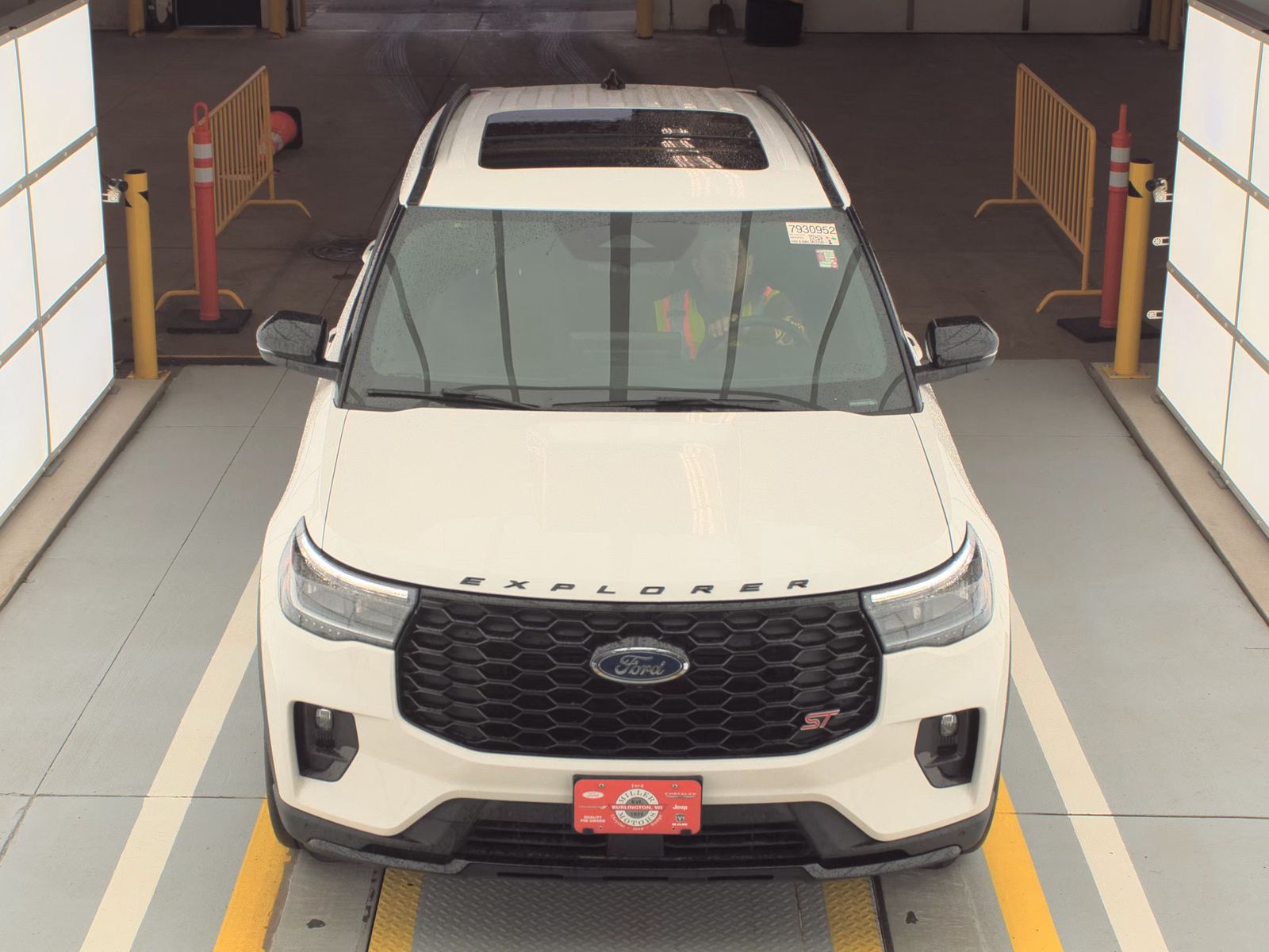 2025 Ford Explorer ST AWD