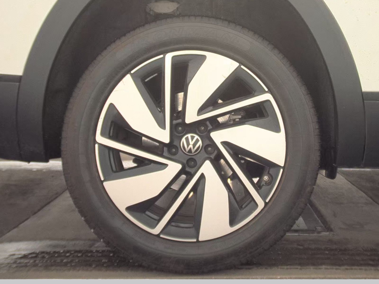 2024 Volkswagen Atlas 2.0T SE FWD