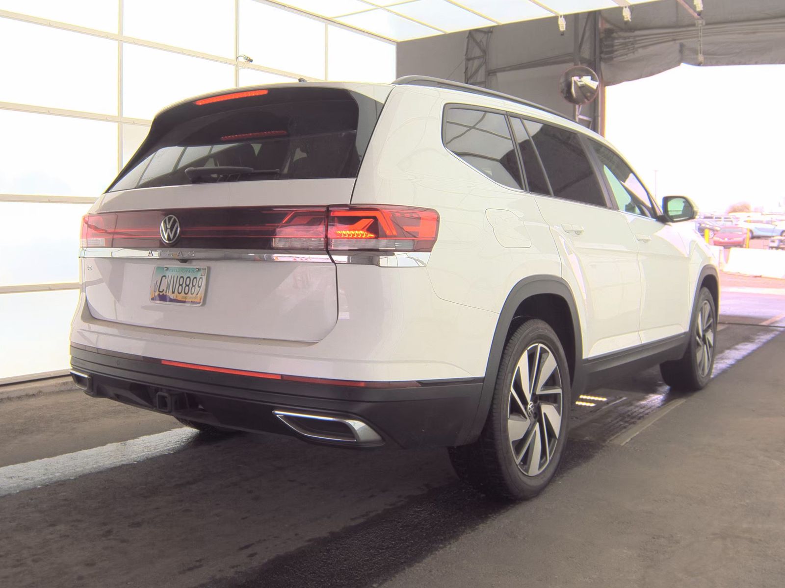 2024 Volkswagen Atlas 2.0T SE FWD