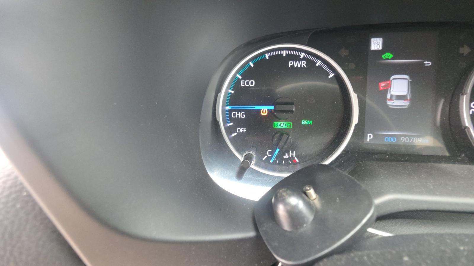 2020 Toyota RAV4 Hybrid XLE AWD