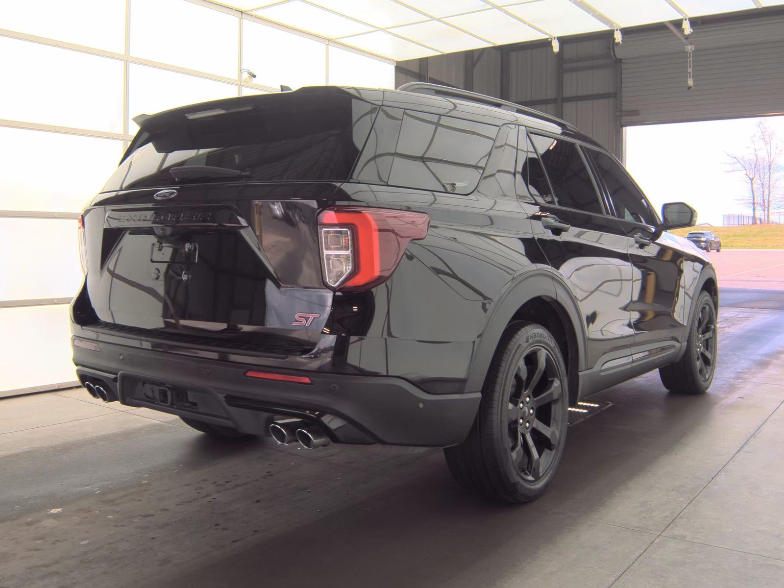 2022 Ford Explorer ST AWD