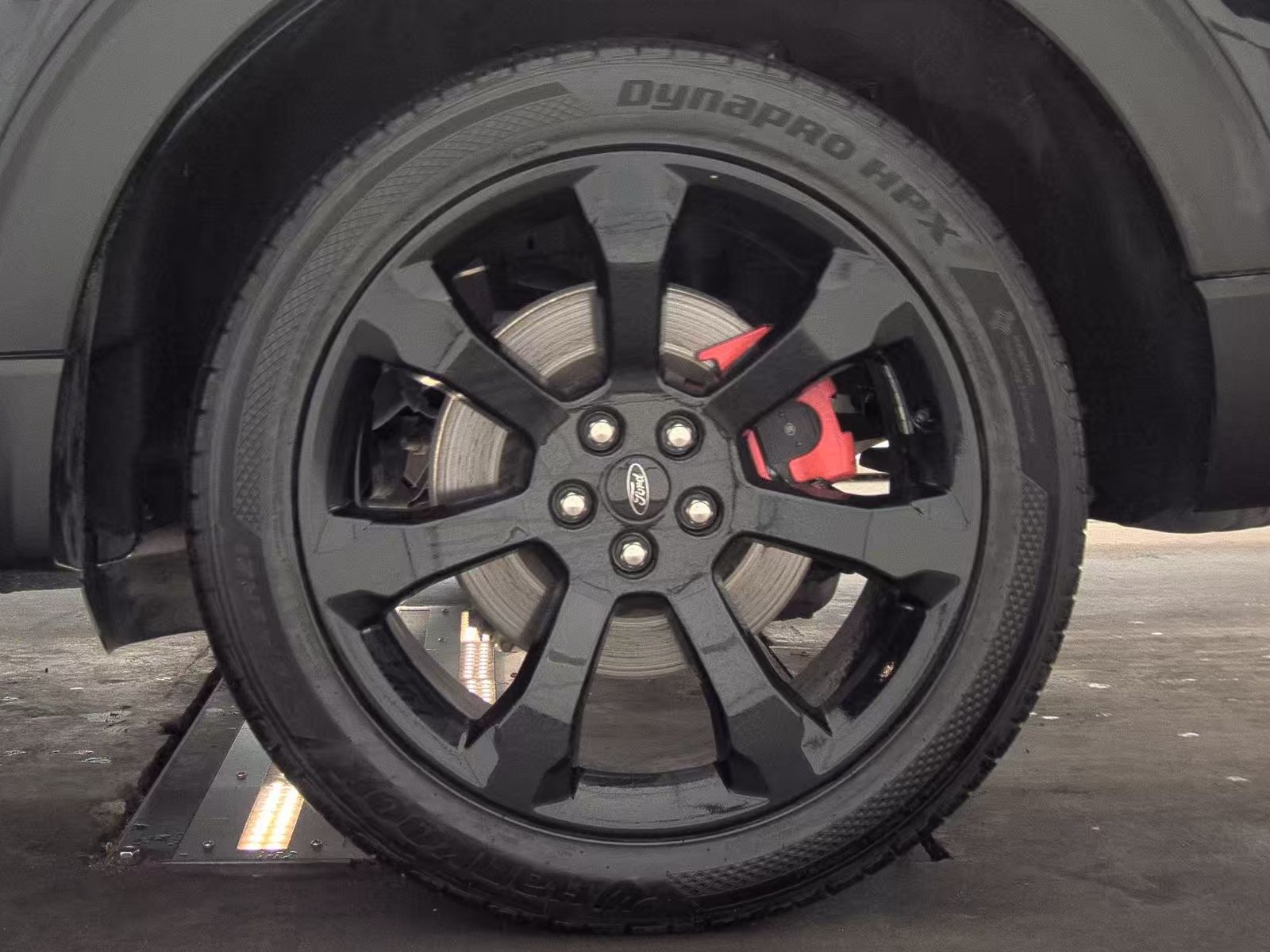 2022 Ford Explorer ST AWD