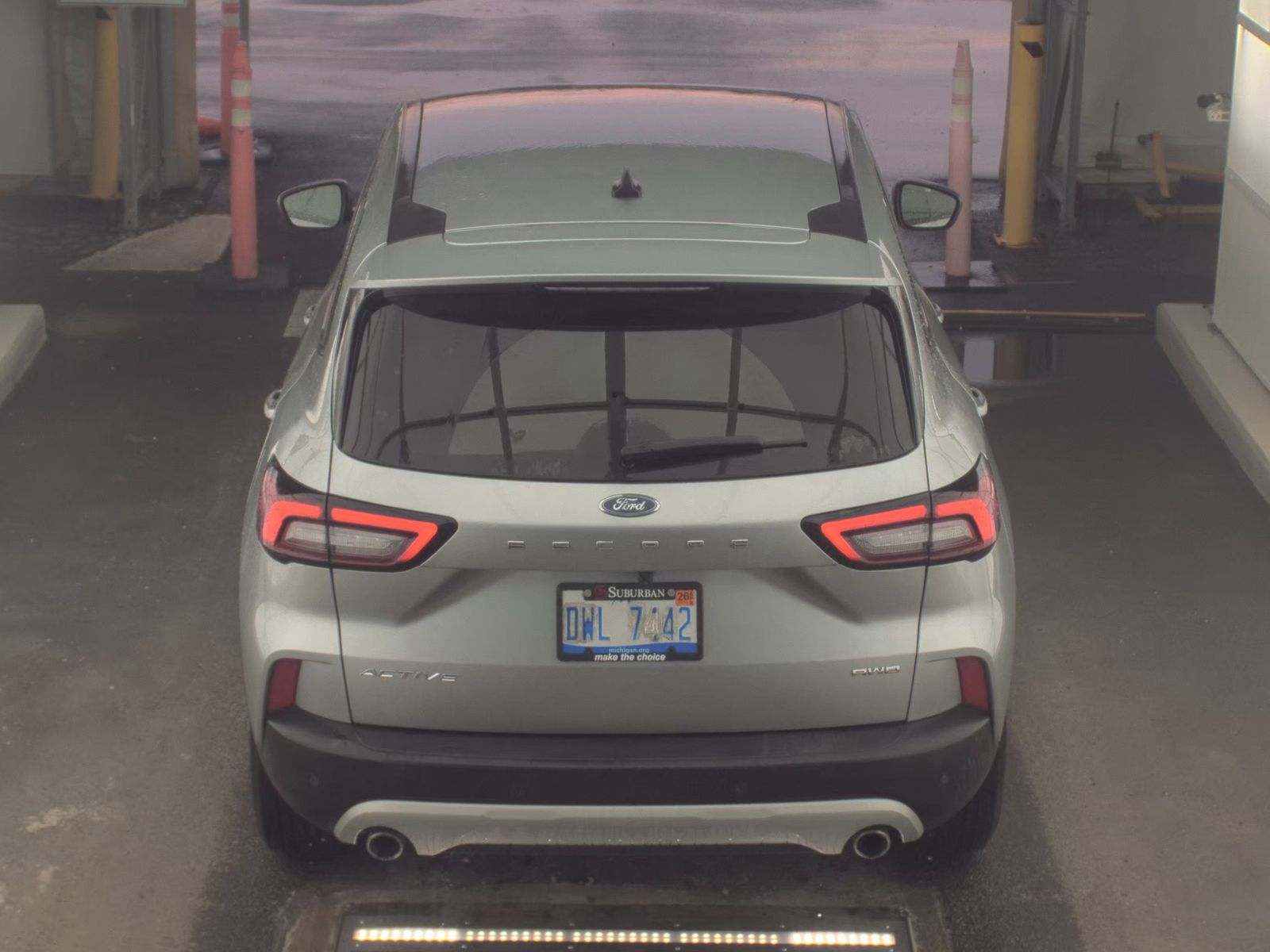 FORD ESCAPE - 7