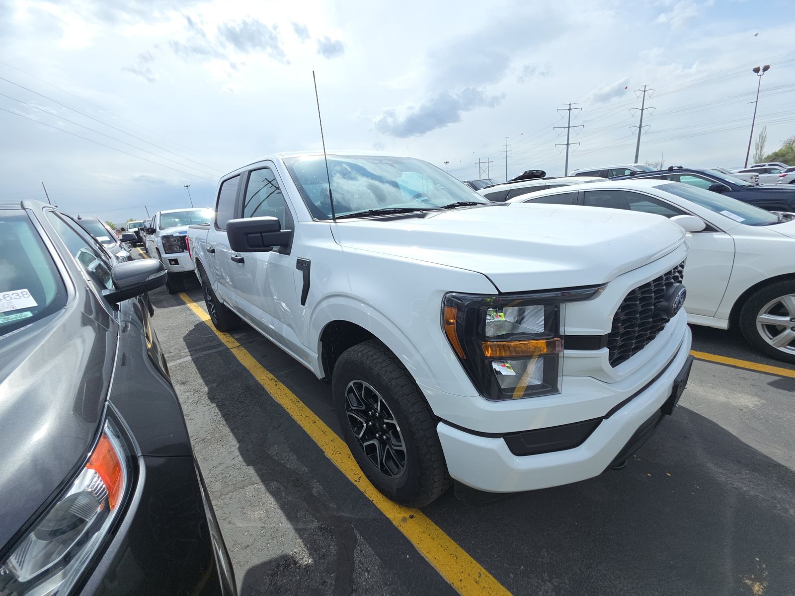 2023 Ford F-150 XL AWD