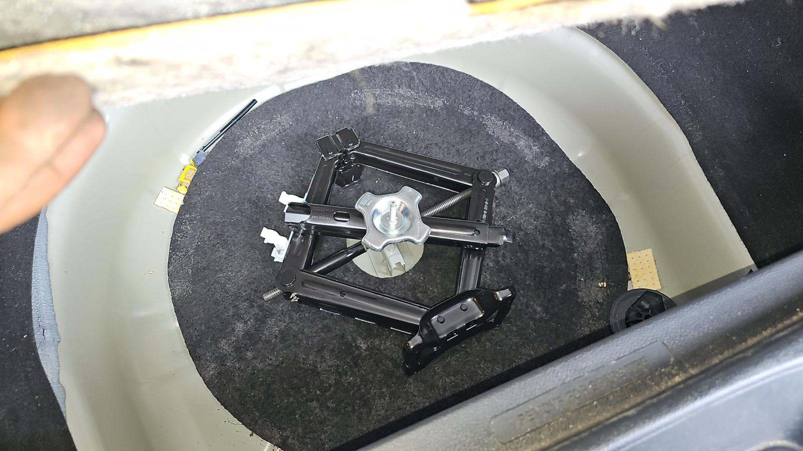 2019 Ford Explorer Limited FWD