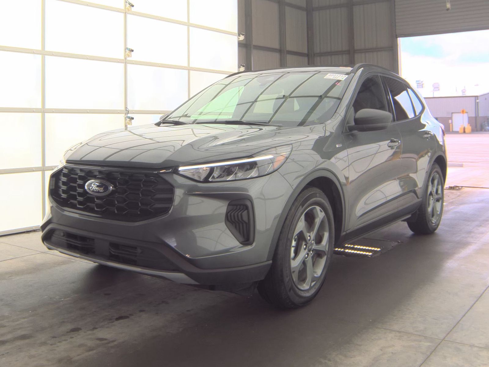 2025 Ford Escape ST-Line FWD