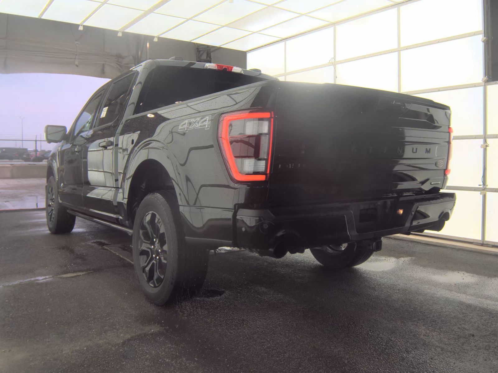 2023 Ford F-150 Platinum AWD