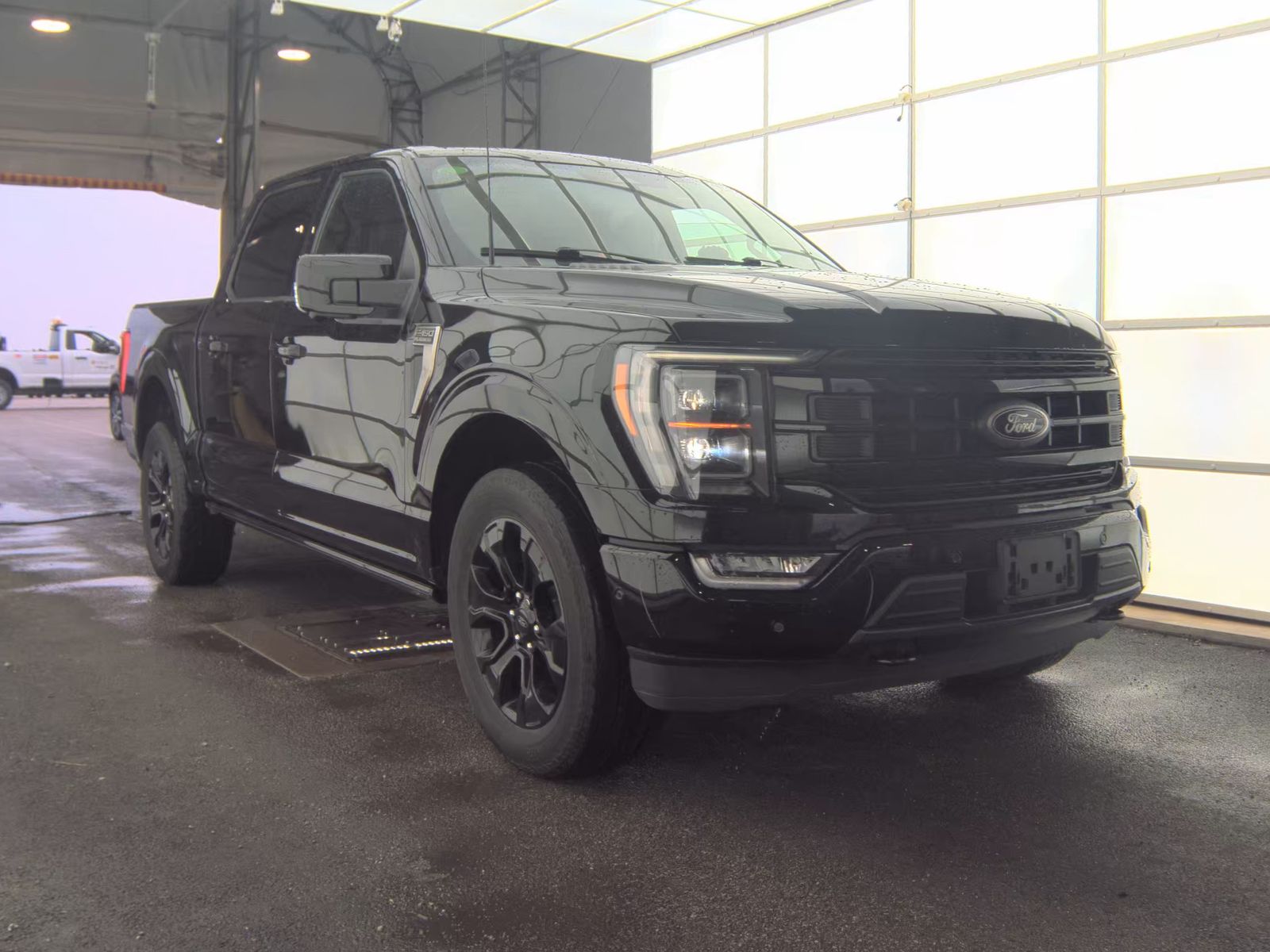 2023 Ford F-150 Platinum AWD
