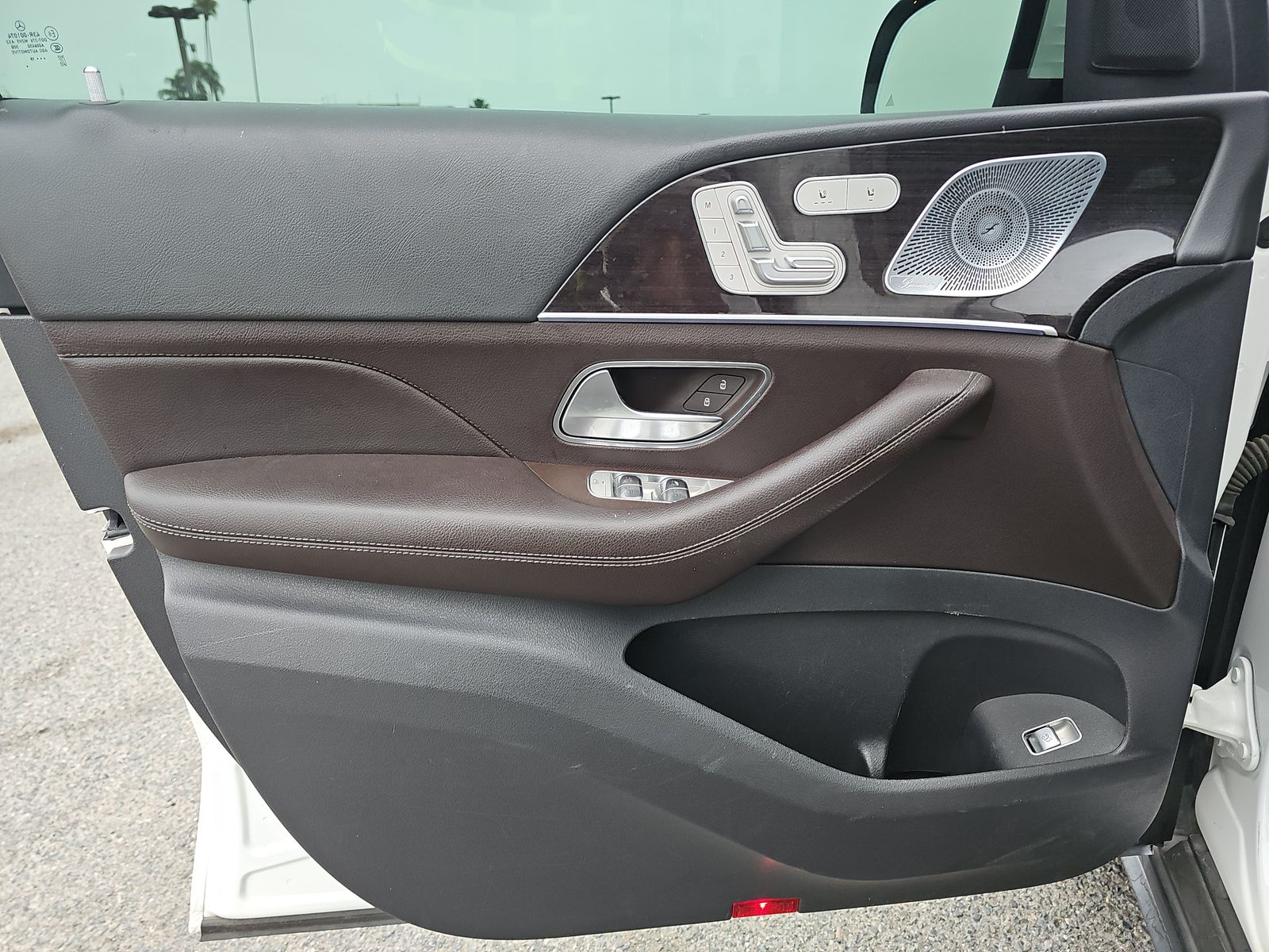 MERCEDES-BENZ GLS - 10