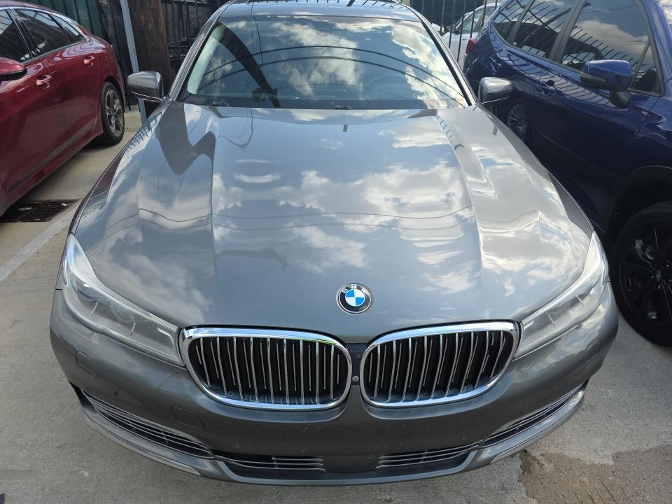 2016 BMW 7 Series 750i xDrive AWD
