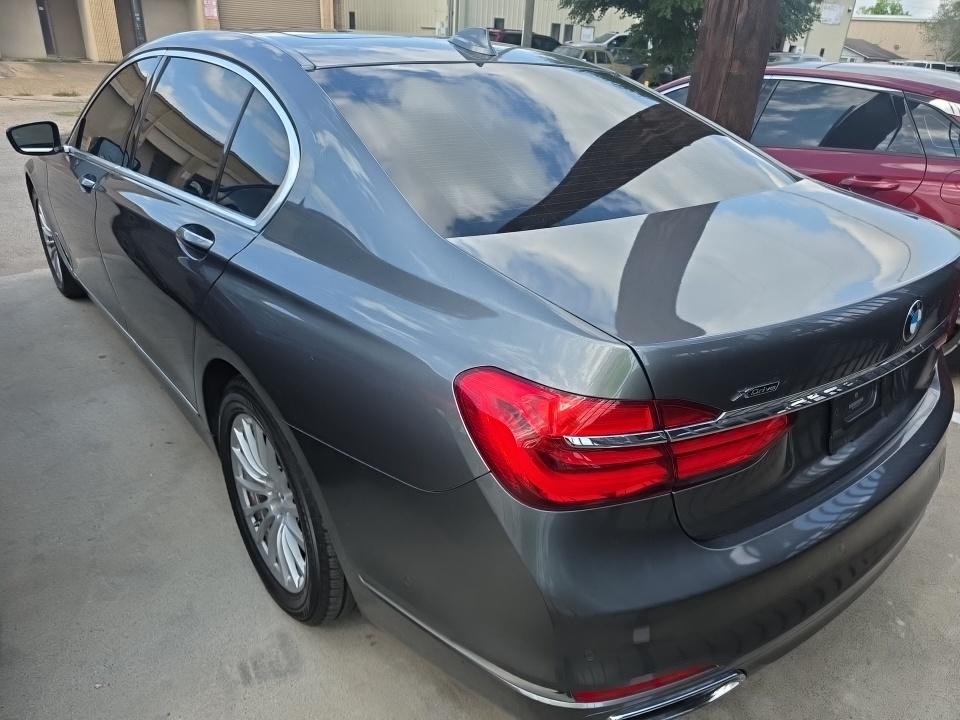 2016 BMW 7 Series 750i xDrive AWD