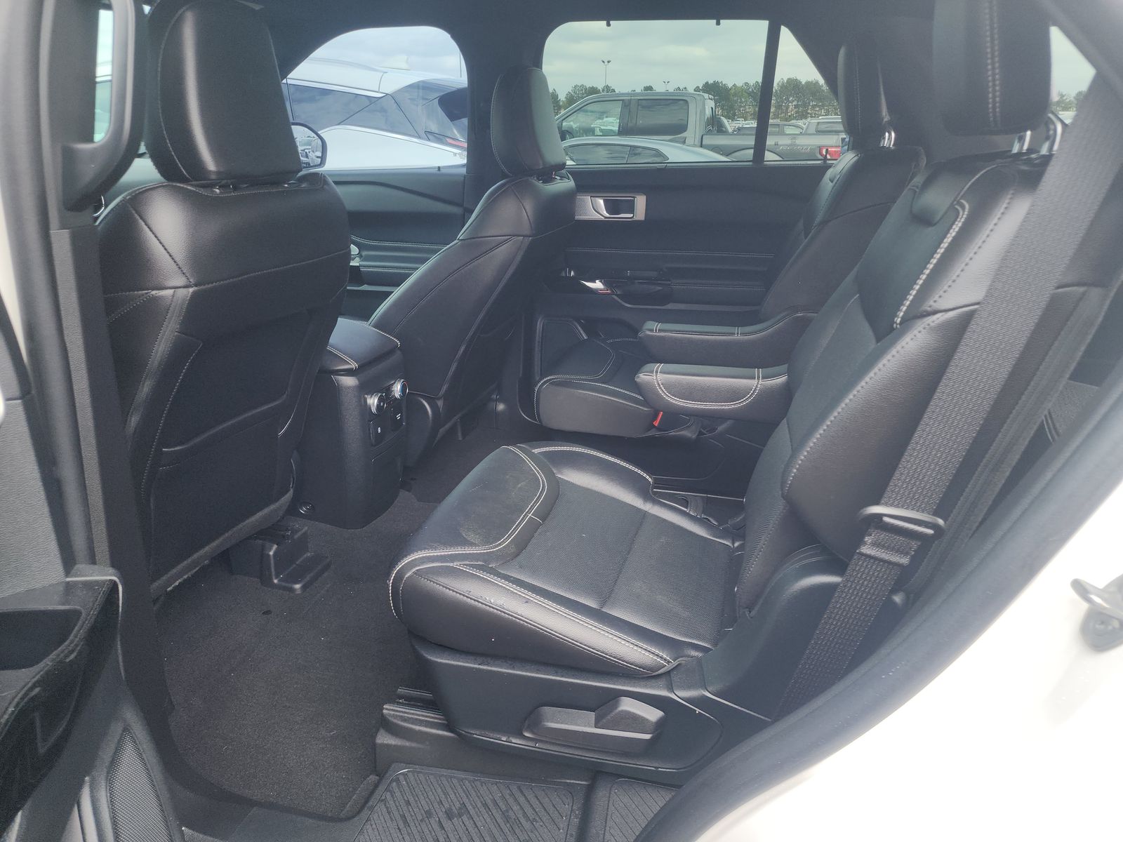 2023 Ford Explorer ST AWD